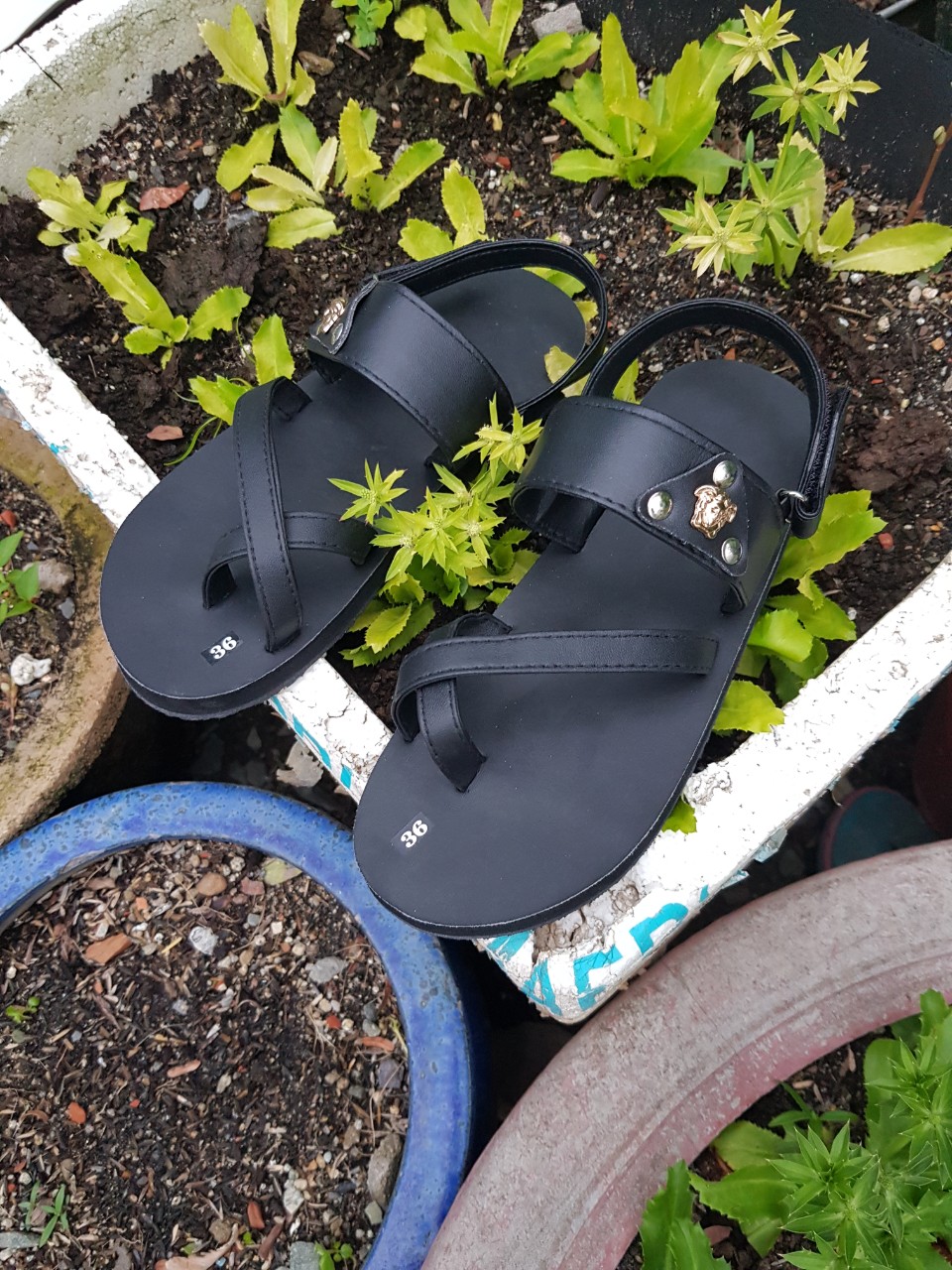 thới giới sandal dép xăng đan đen nam nữ