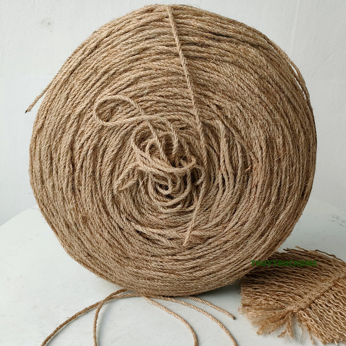 Dây thừng gai 5ly màu nâu trang trí sự kiện buộc bao bố hay vật dụng gia đình