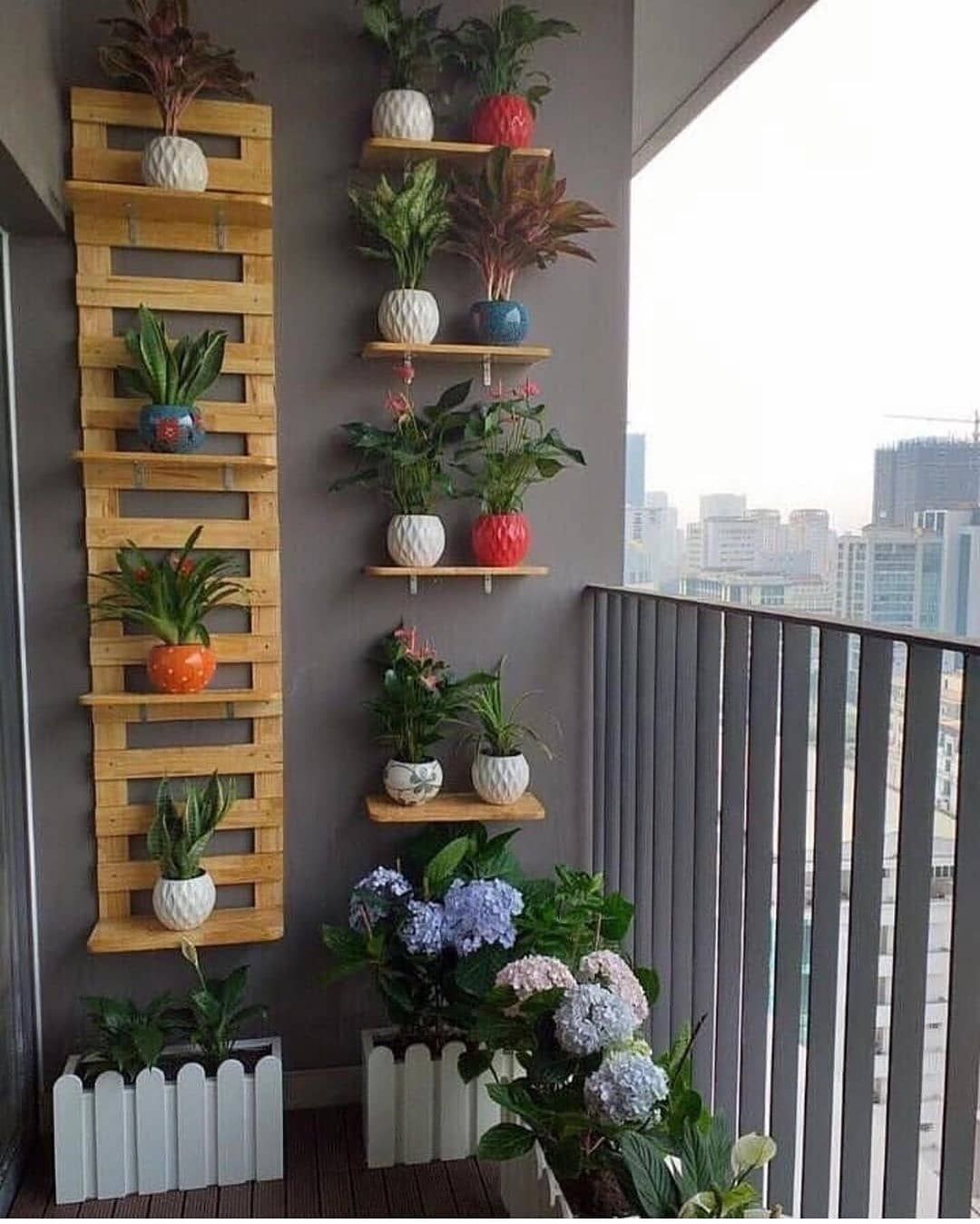 COMBO KHUNG, KỆ GỖ TRANG TRÍ BAN CÔNG ĐỦ PHỤ KIỆN