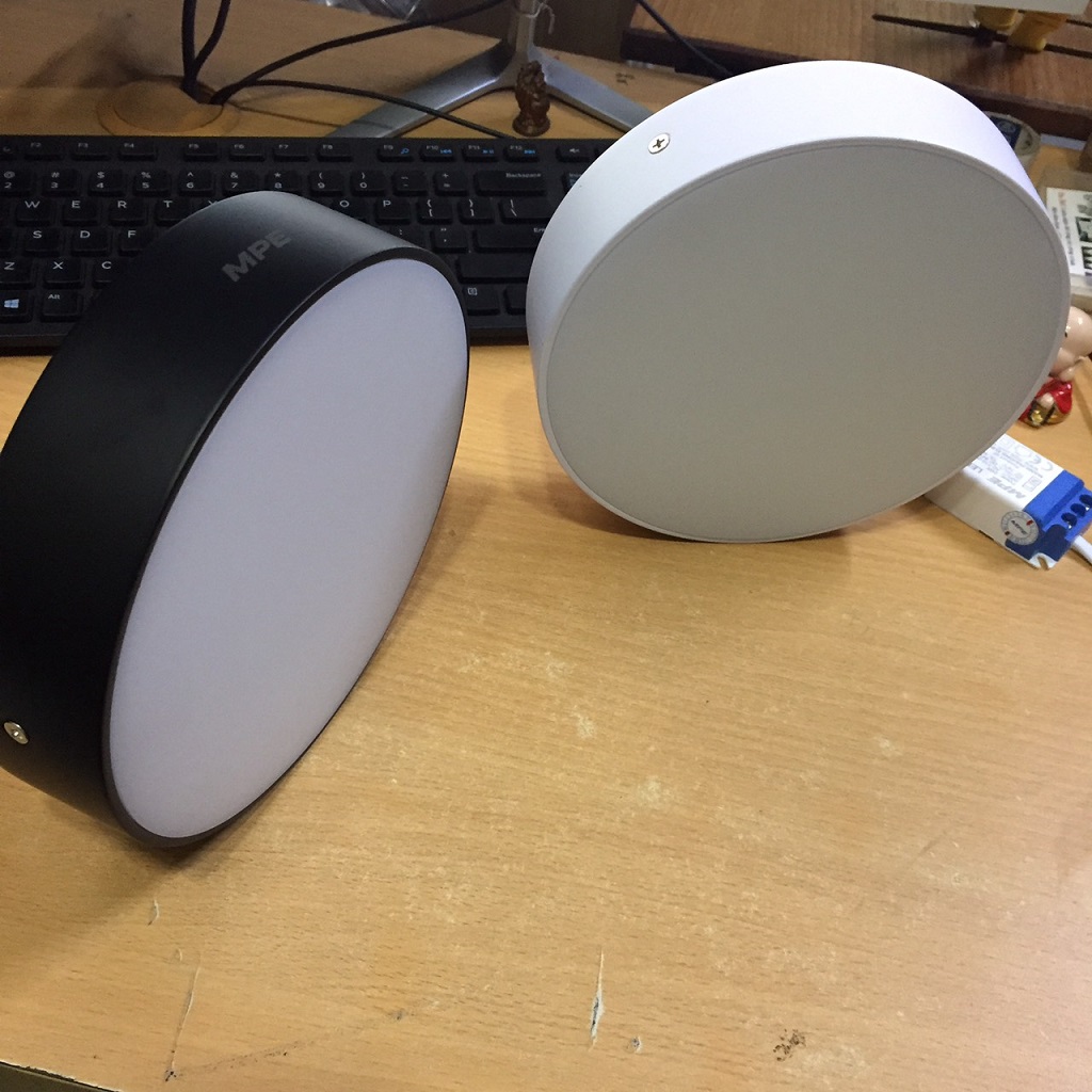 [HCM]ĐÈN LED GẮN NỔI TRẦN 24W TRÀN VIỀN MPEĐÈN ỐP NỔI