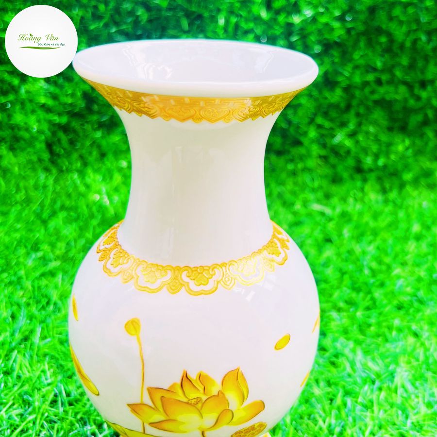 Bình hoa thờ cúng gốm sứ Hoa sen vàng
