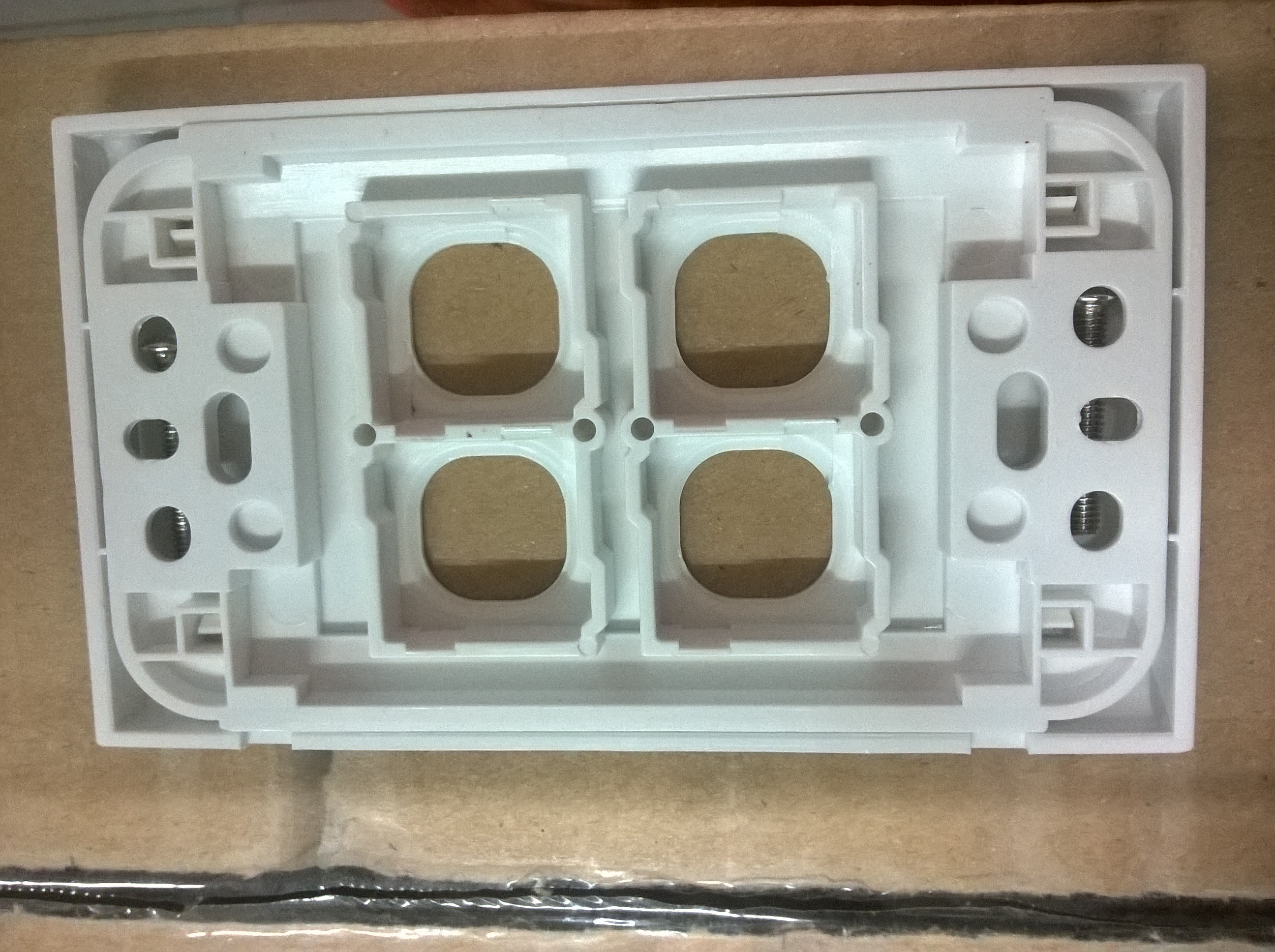 [HCM]MẶT 4 CÔNG TẮC SINO