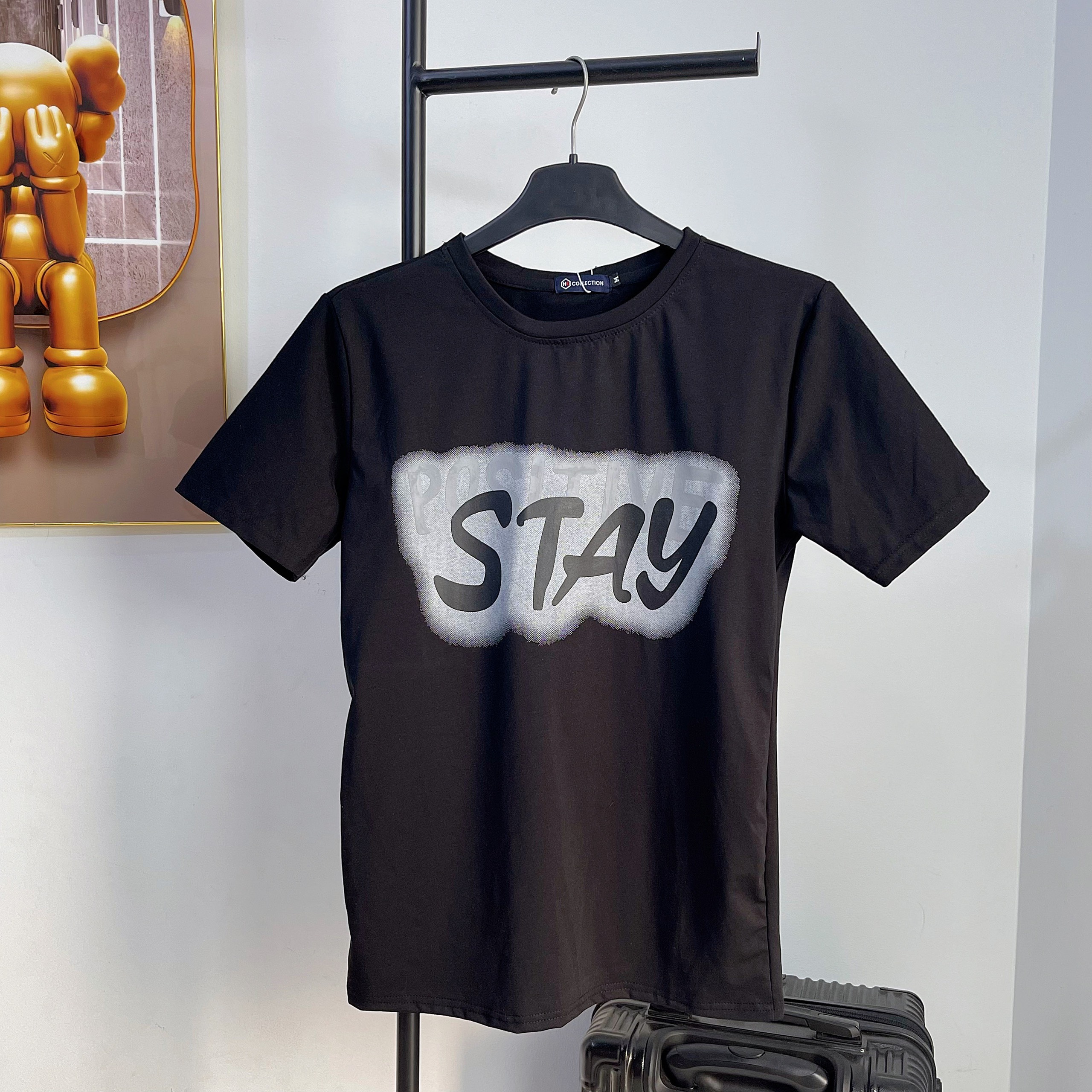 [FRESHIP+ẢNH THẬT] Áo thun nam cổ tròn tay ngắn phối họa tiết vải cotton co giãn 4 chiều thấm hút mồ hôi mẫu mới nhất 2 màu trắng đen cao cấp