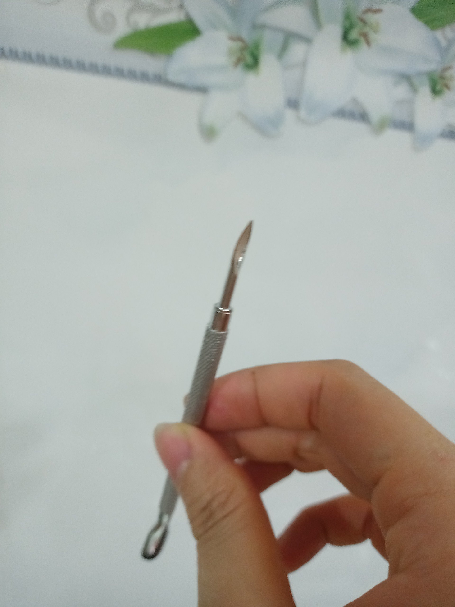 1 Cây sủi da và lấy khóe móng chân inox