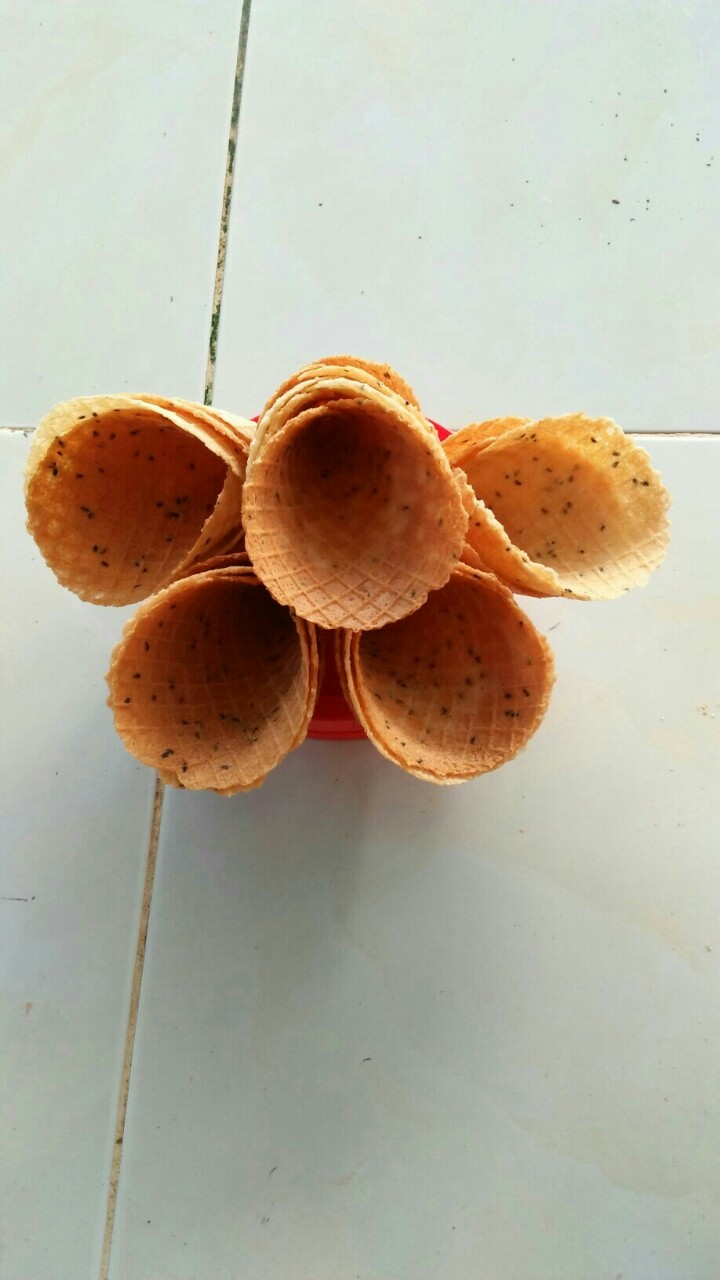 máy làm bánh ốc quế đôi,bánh kem ốc quế