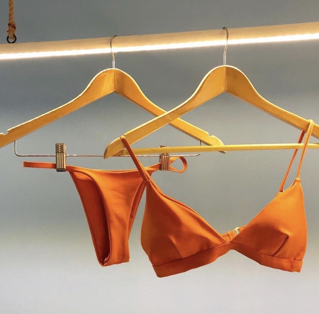 Bikini 2 Mảnh Xẻ Ngực