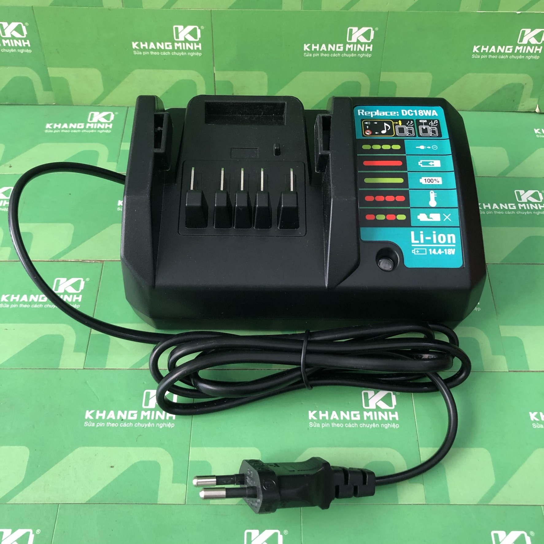 Sạc pin Makita BL1415G BL1815G 14.4V - 18V max, sạc được pin zin hoặc đóng mới
