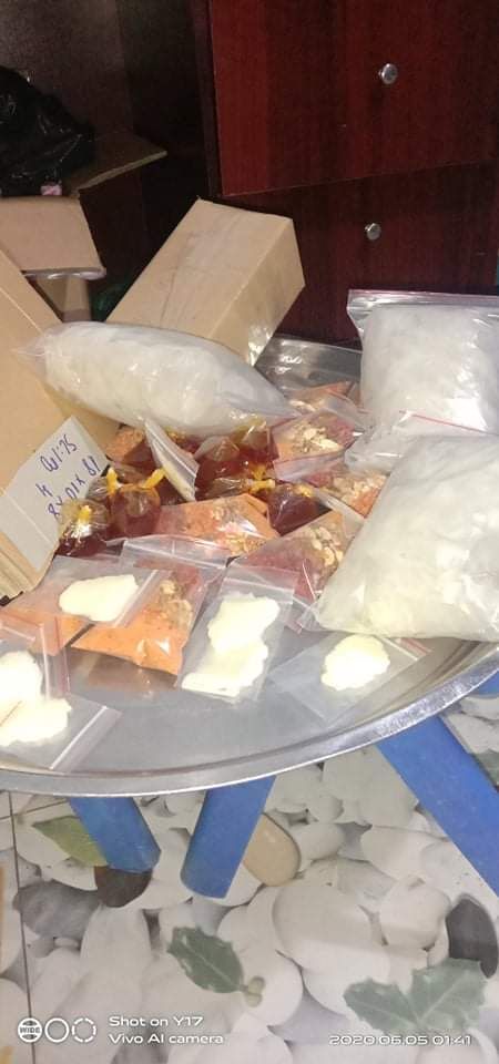 1 bịch bánh tráng trộn thập cẩm satế