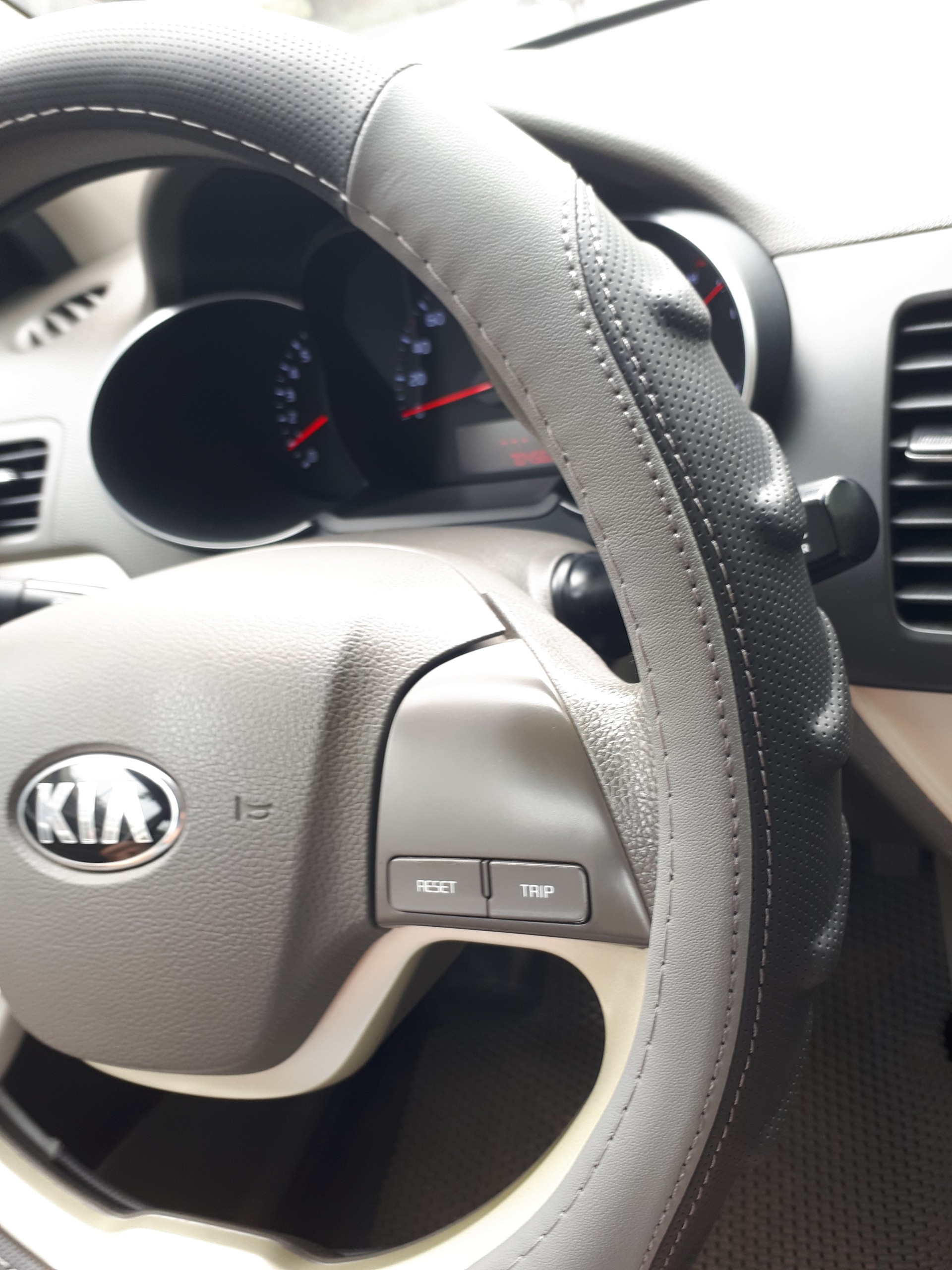 Bọc vô lăng sparco cao cấp