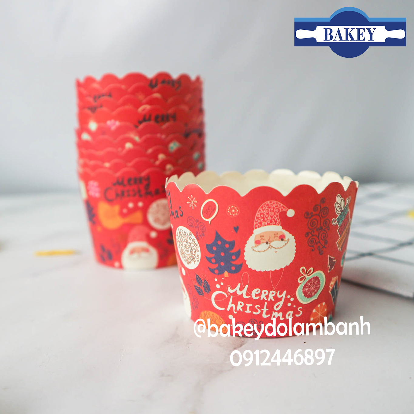 Cup giấy cứng làm cupcake set 48-50 chiếc 4x5cm