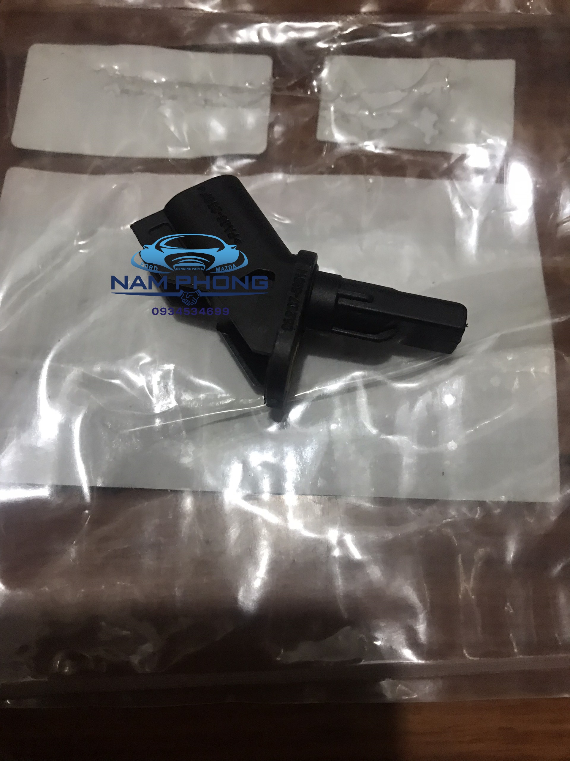 Cảm biến ABS trước Focus 05- 3M5T2B372DA