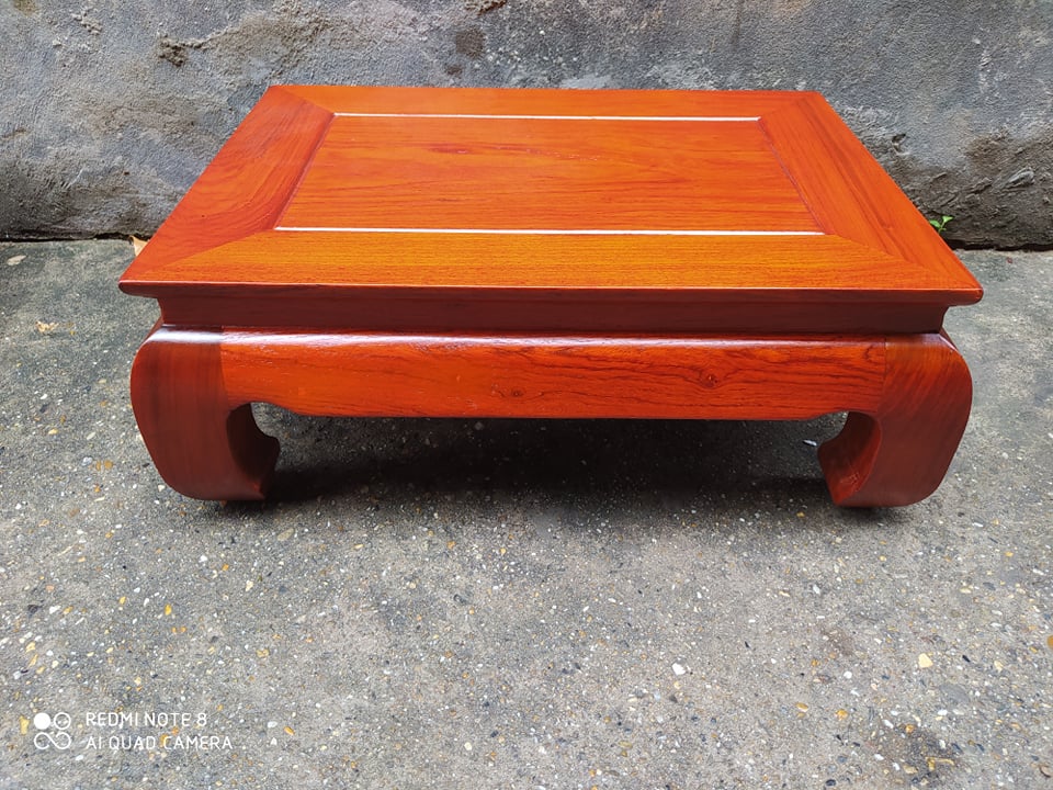 Bàn trà gỗ hương (kích thước 35 x 50 x 18 cm)