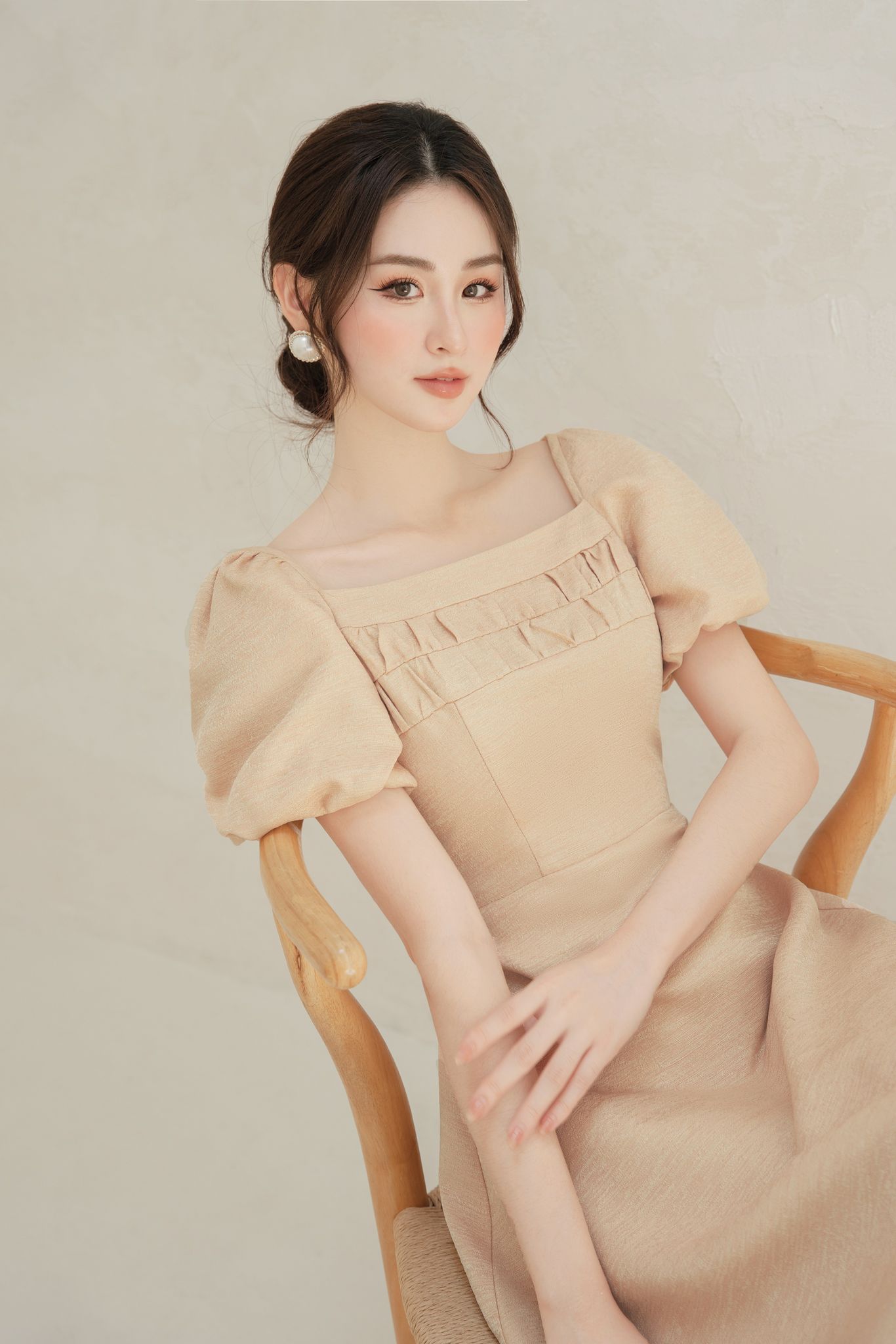 OLV - Đầm Creamy Ruffle Dress
