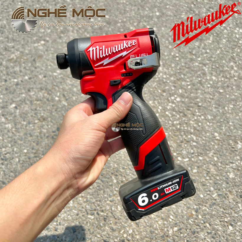 Máy khoan bắt vít M12 FID2 Milwaukee gen 4