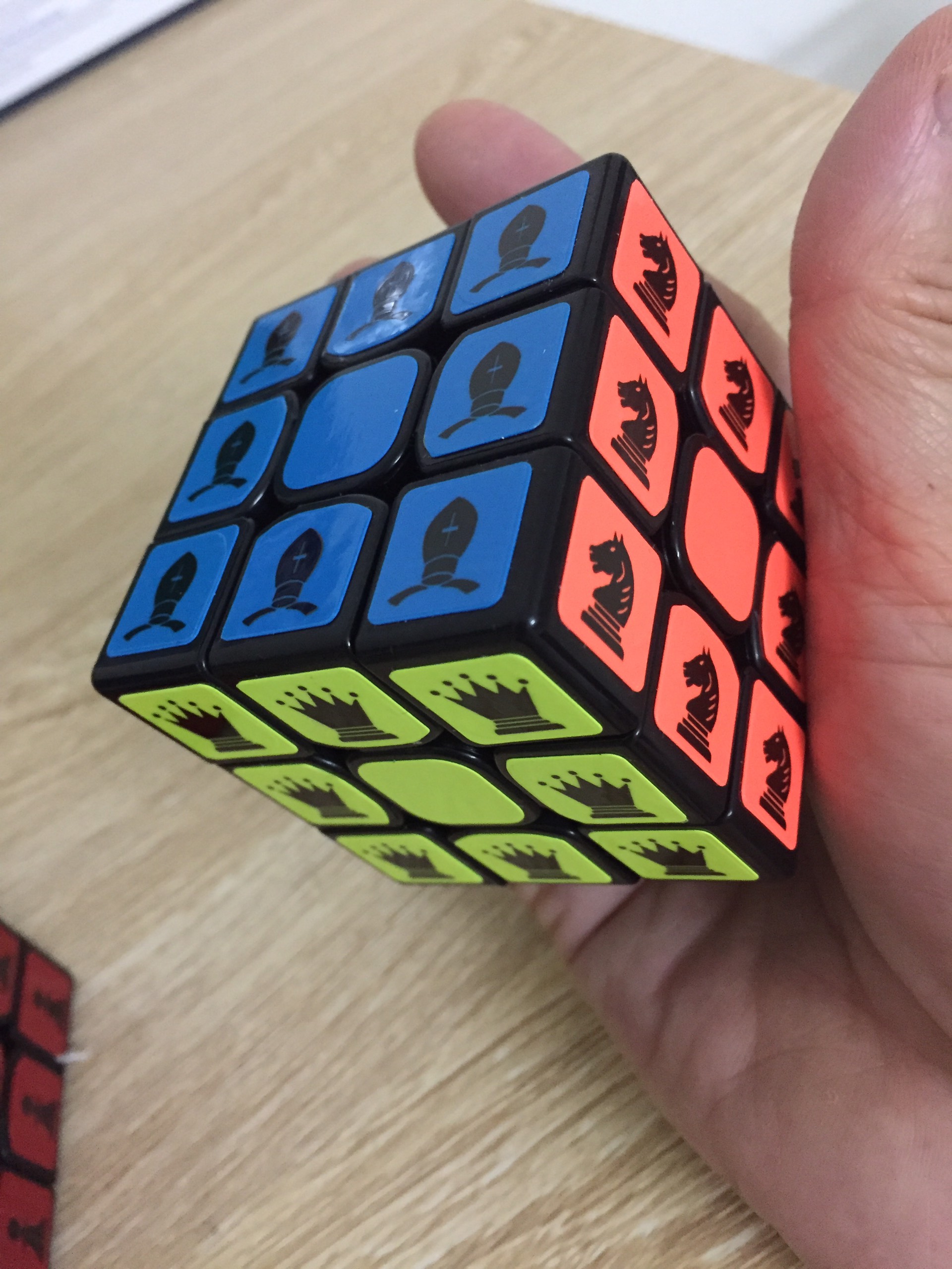 Rubik cờ vua tuyệt hảo 3x3