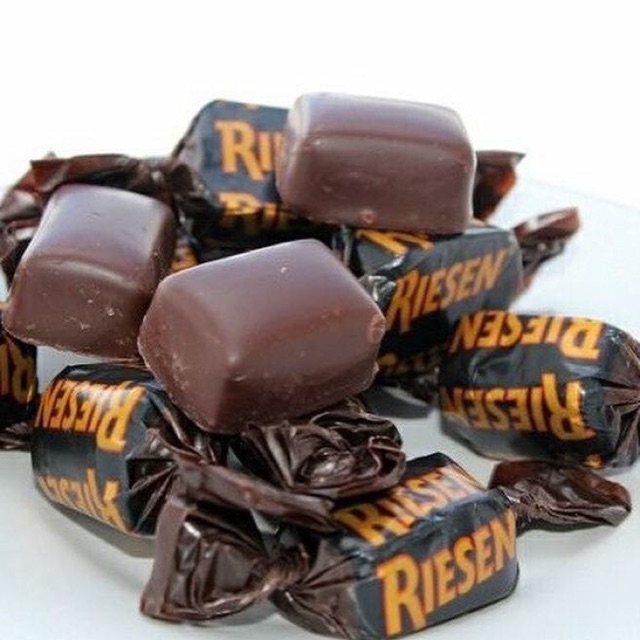 Kẹo Socola Riesen Đức- 231gr