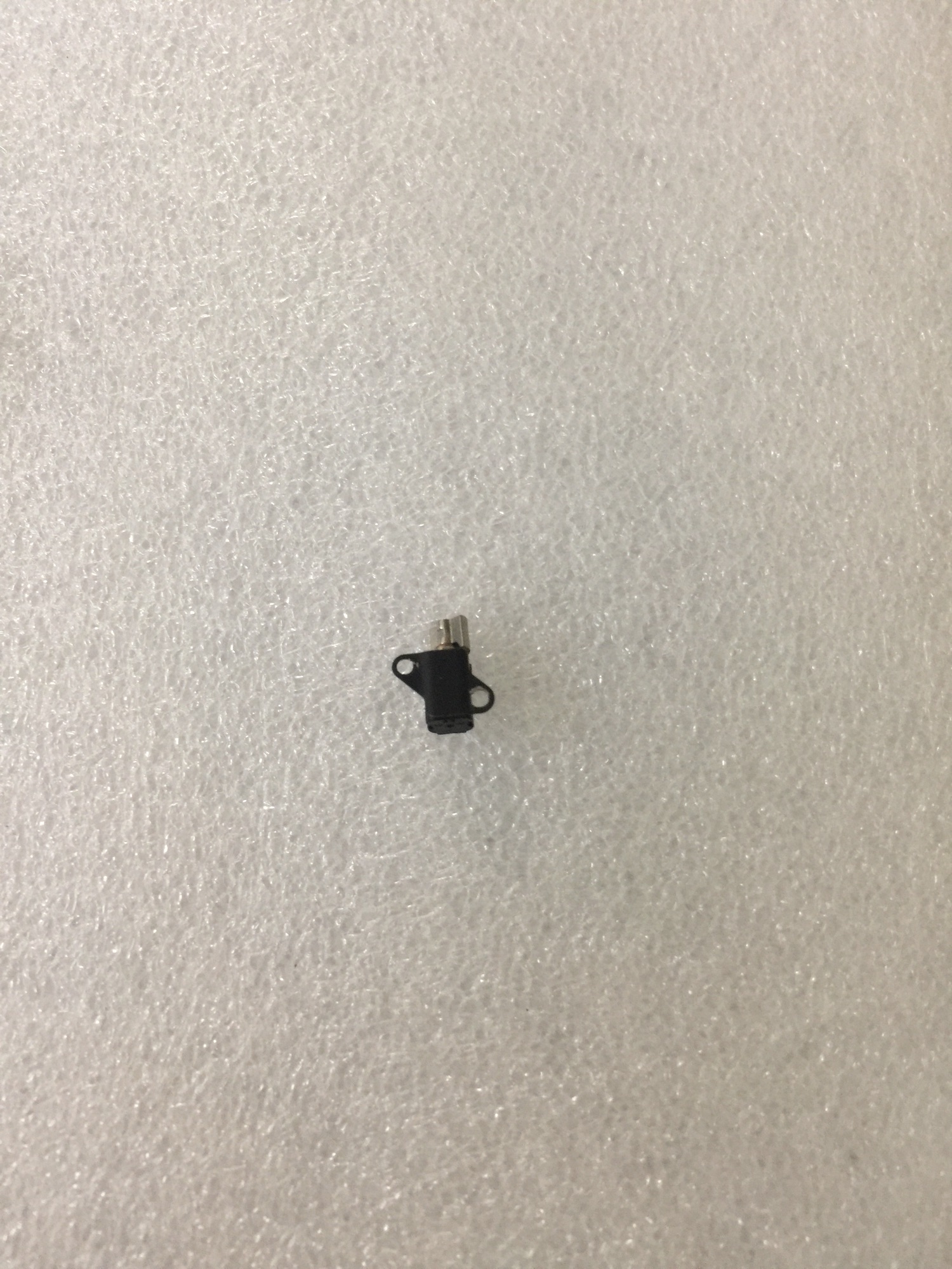 Cục rung iphone 4g