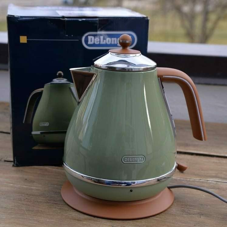 ẤM SIÊU TỐC DELONGHI KBOV 2001 GR