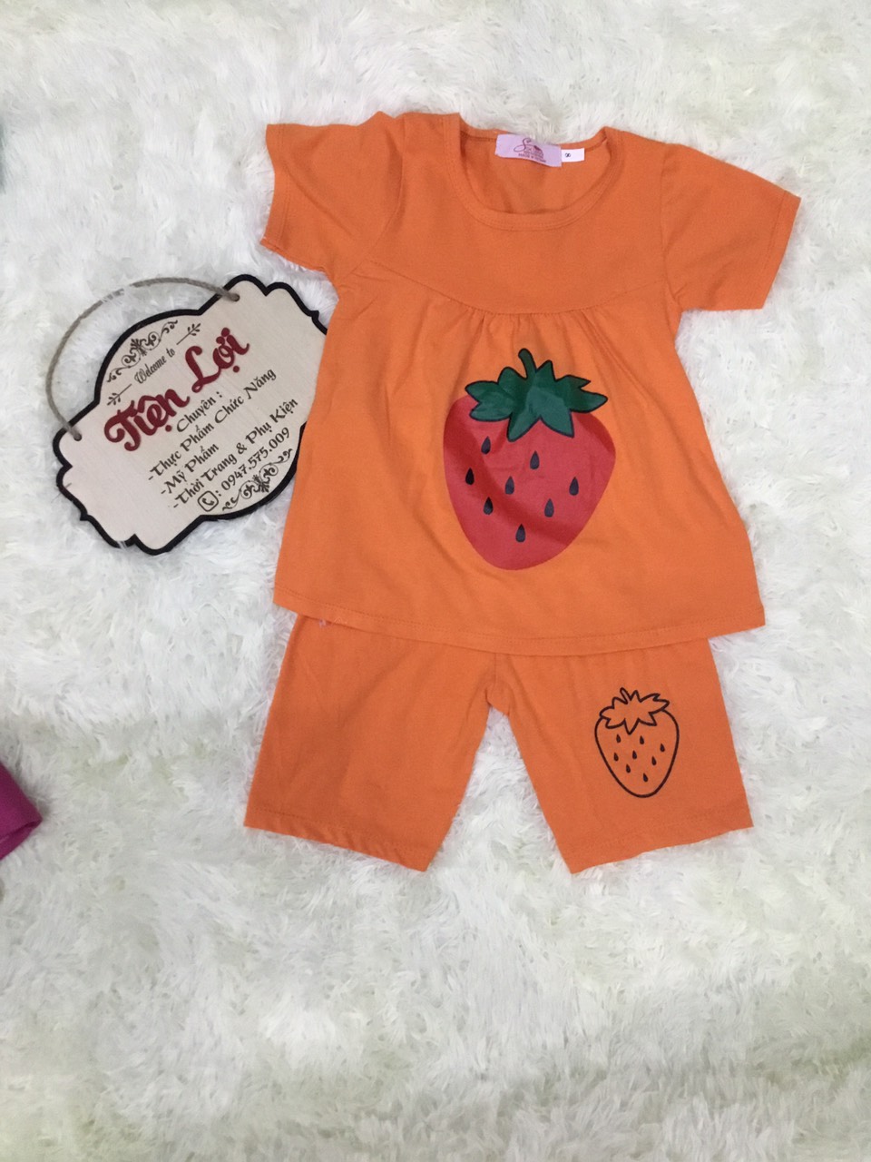 Combo 3 bộ coton hình trái dâu cho bé gái (7-22kg)
