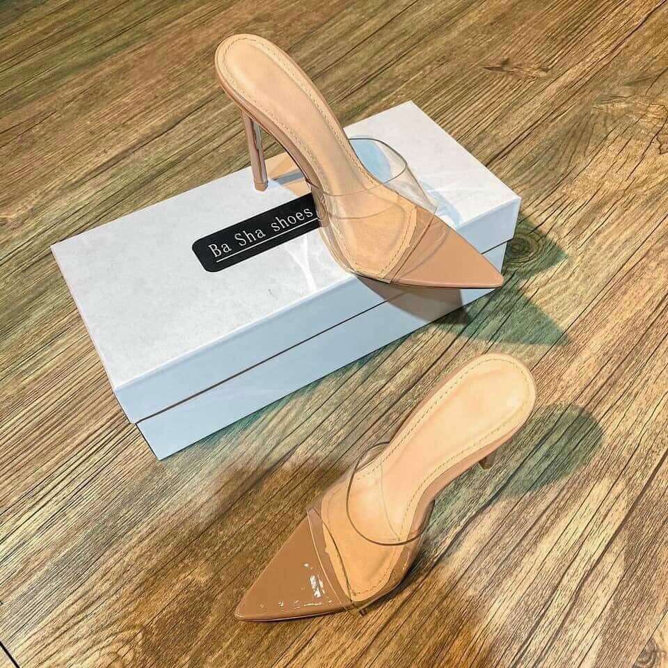 Guốc meka trong lòng nâng mũi nhọn