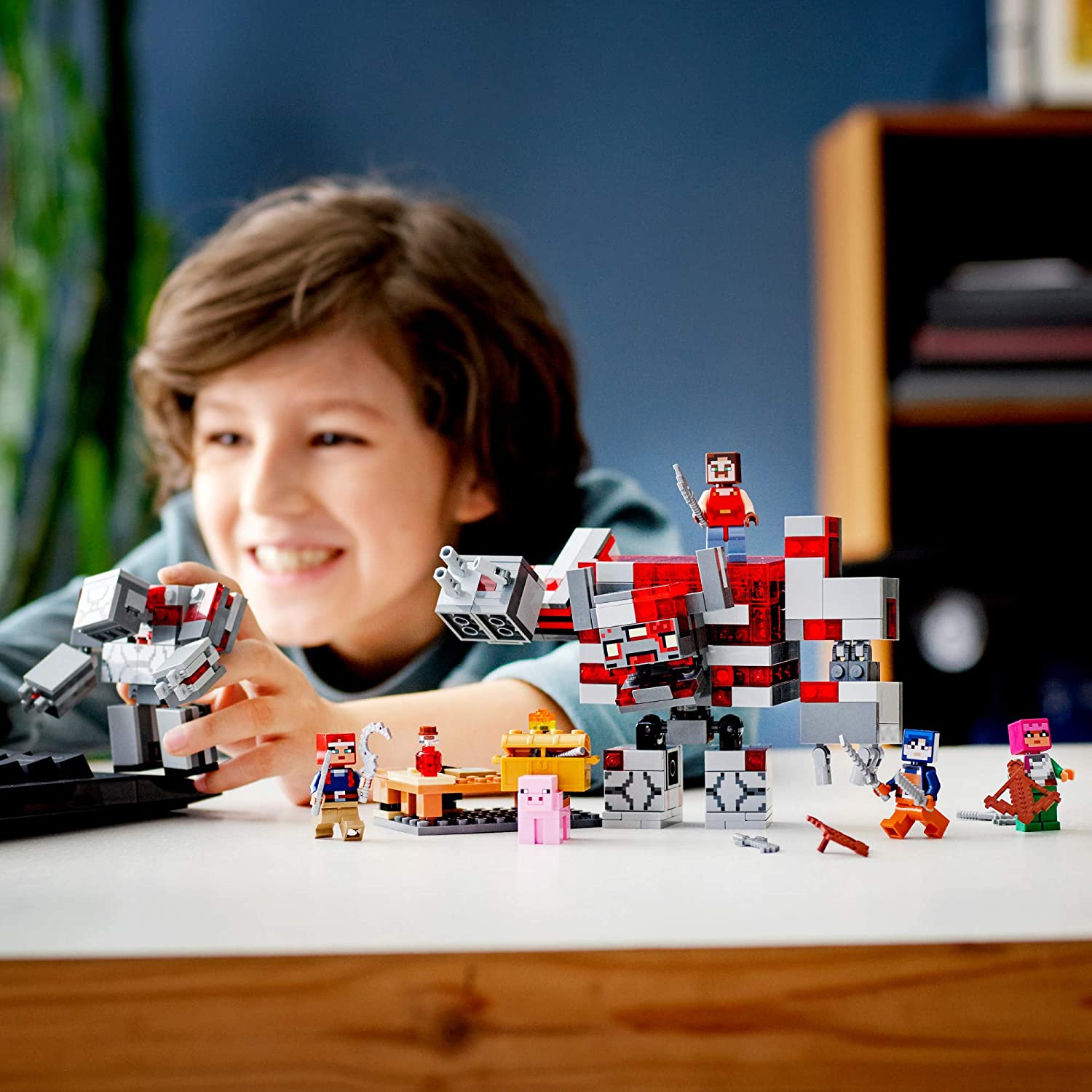 Đồ chơi LEGO MINECRAFT - Đại Chiến Đá Đỏ - Mã SP 21163
