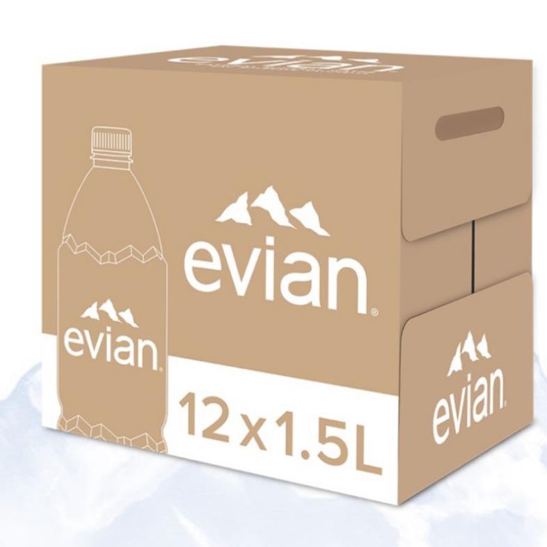 Thùng 12 chai nước khoáng Pháp Evian 1,5 lít.