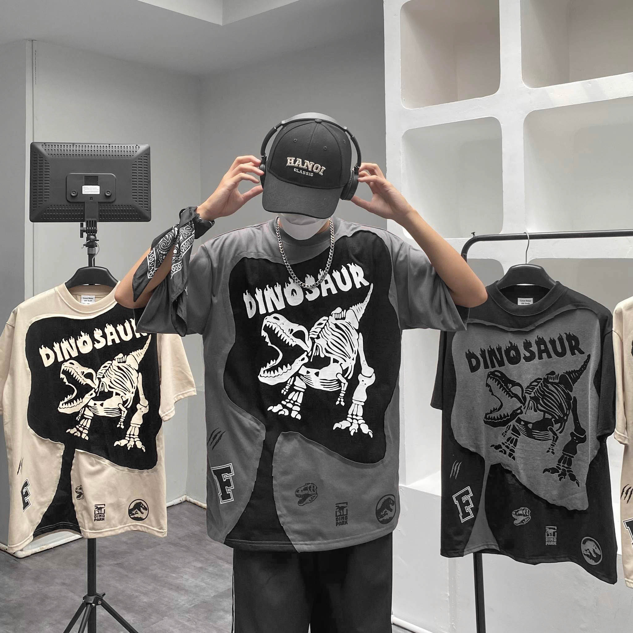 ÁO THUN FF HANDCRAFT DINOSAUR TEE