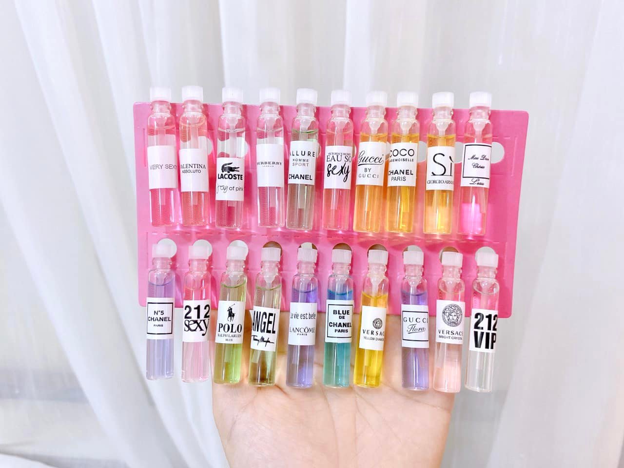 20 lọ nước hoa mini cho nam và nữ