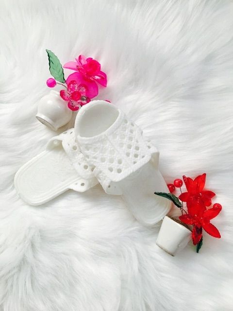 Dép Tổ Ong Cho Bé