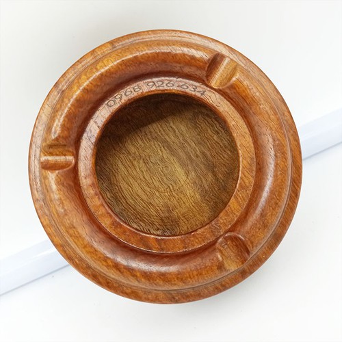Gạt tàn thuốc gỗ hương