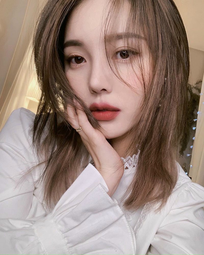 [HCM][Chính Hãng] Son môi yumeisakura collagen khoá màu căng mọng
