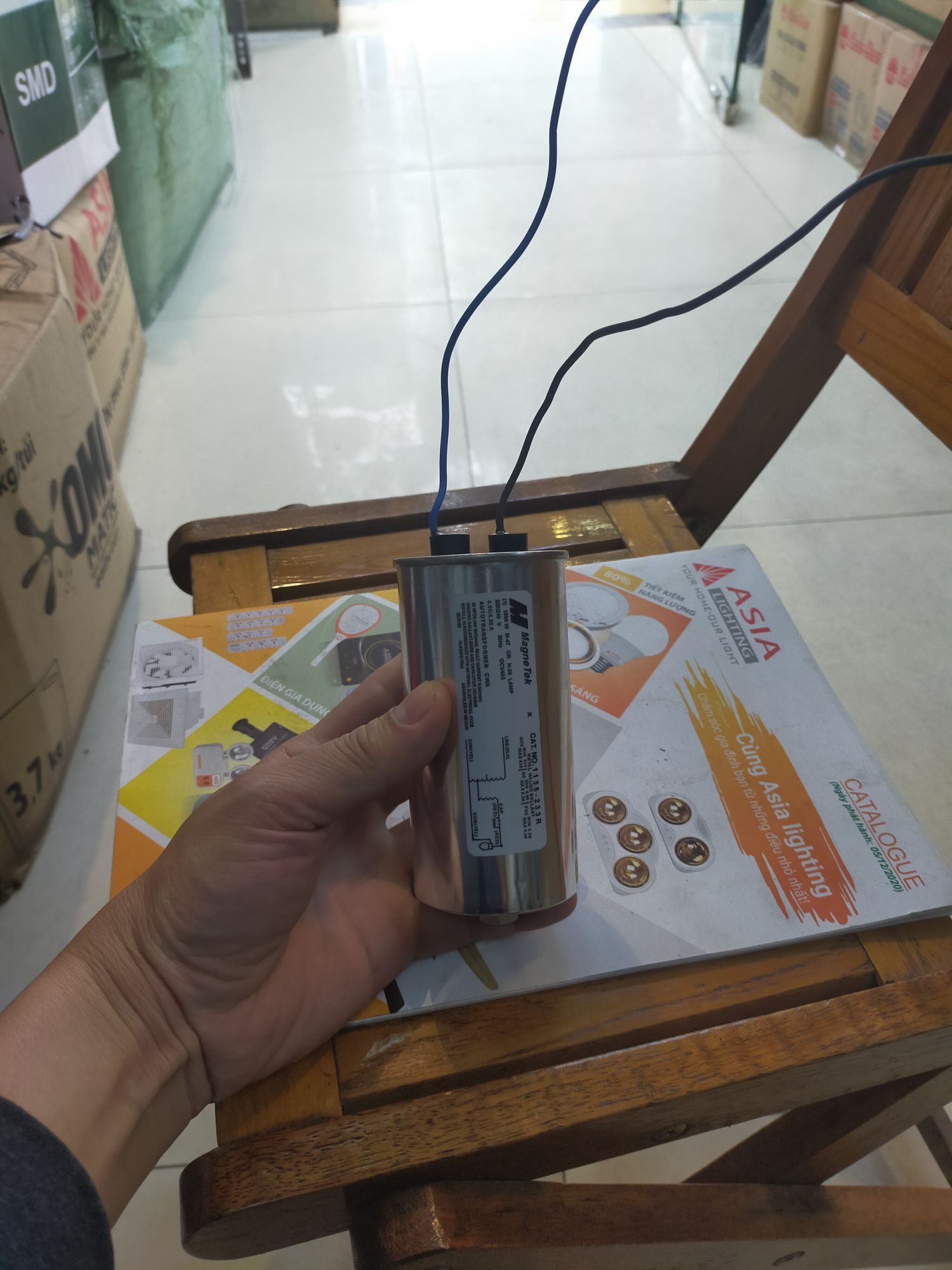 Tụ kích đèn cao áp 1000w dùng cho bóng bầu tròn