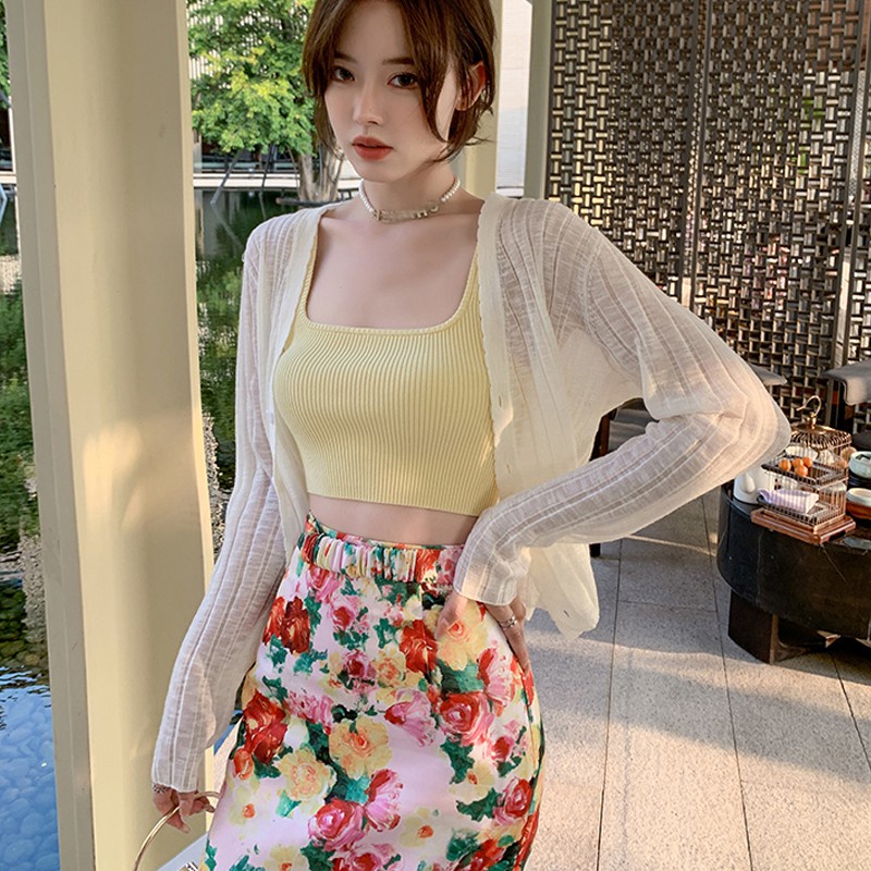 Áo croptop nữ kiểu cổ chữ U ôm sát nách