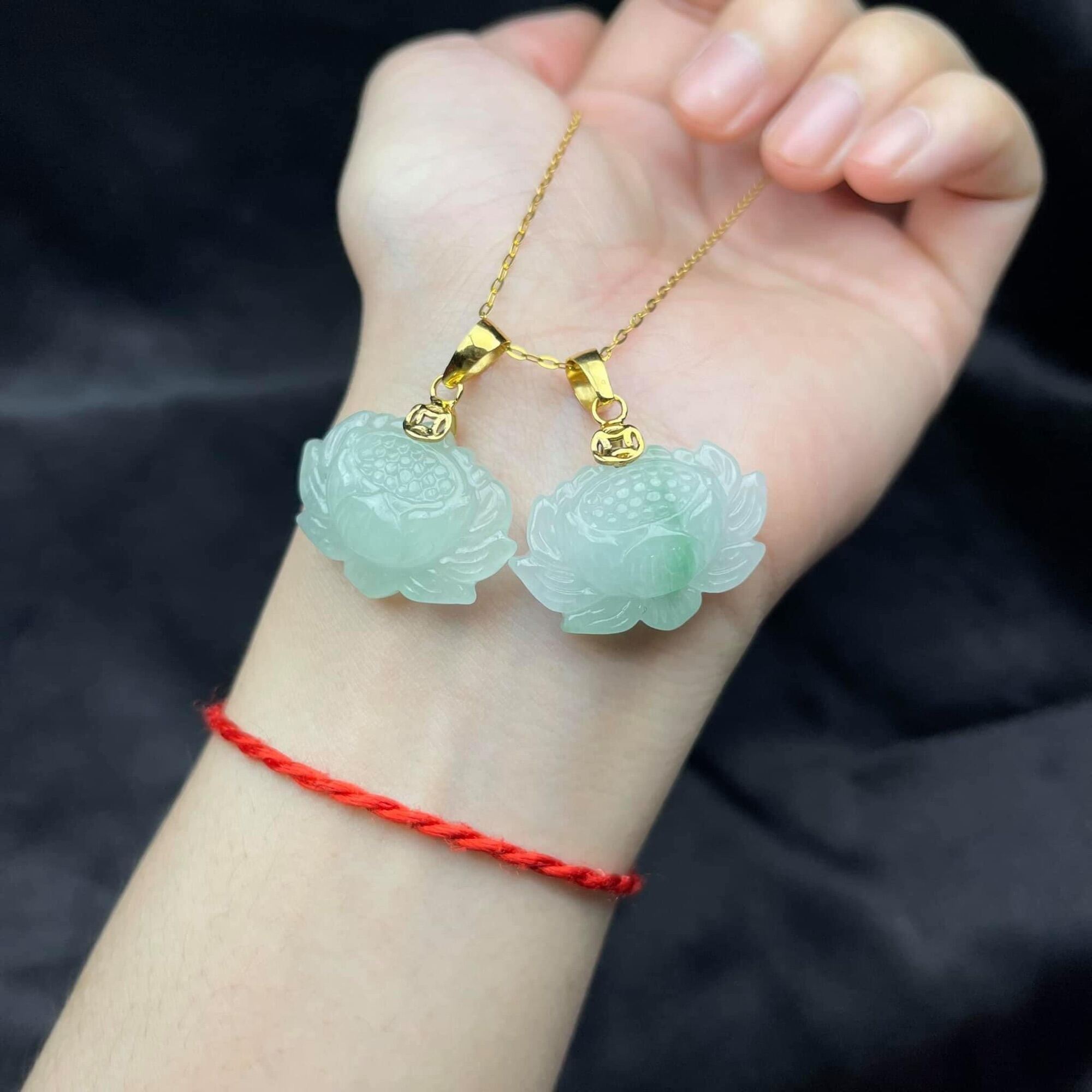 Mặt dây chuyền sen ngọc cẩm thạch móc vàng, mặt dây chuyền ngọc hợp tất cả các mệnh hàng chuẩn đủ bill hoá đơn bảo hành trọn đời