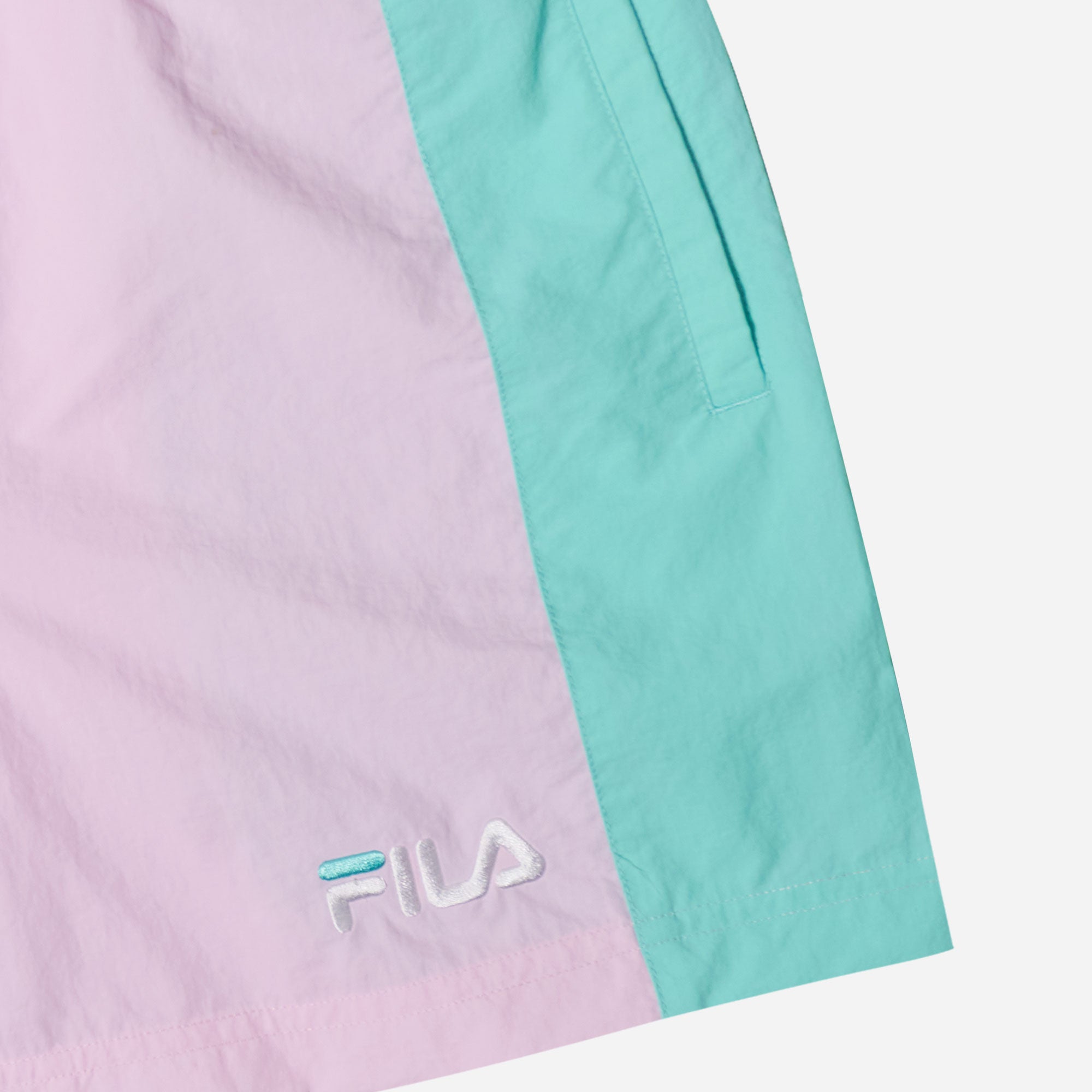 FILA Quần ngắn thời trang nữ FW2HPF2102F-CPK (Regular Fit)