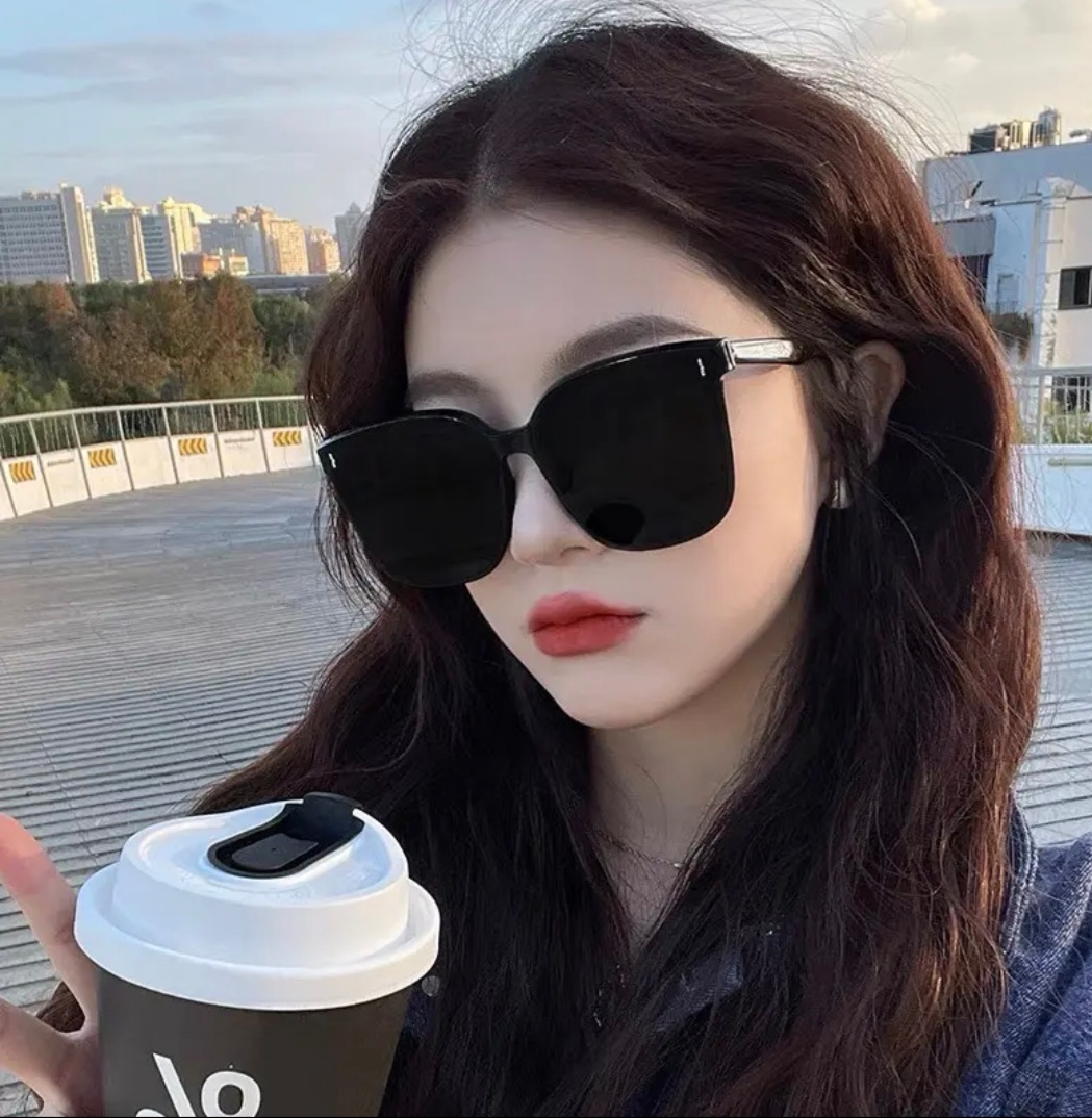 KÍNH ZARA AUTH CAO CẤP FULL BOX DA DÙNG ĐƯỢC CHO CẢ NAM VÀ NỮ