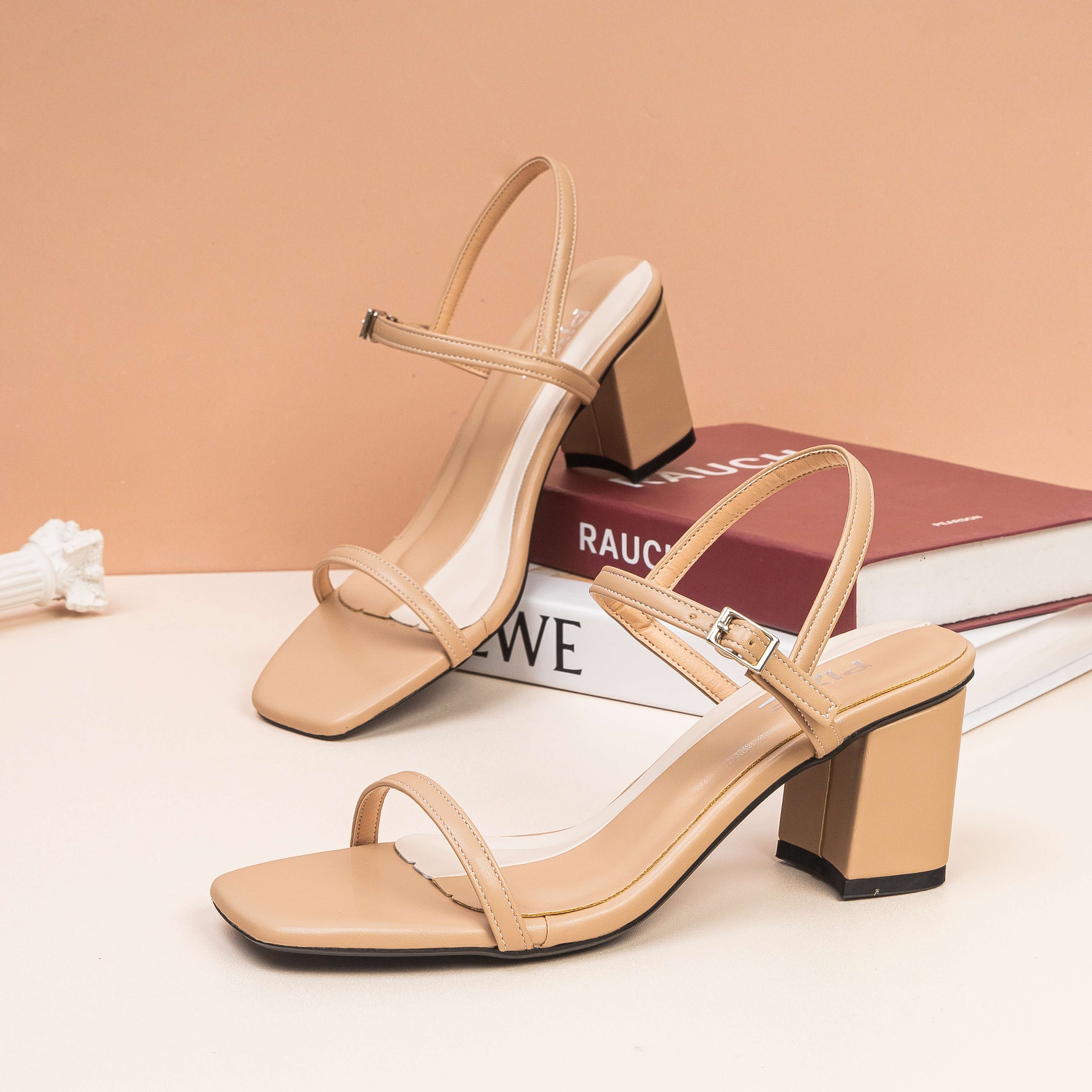 Giày Sandal Cao Gót 5cm Quai Mảnh Pixie E236