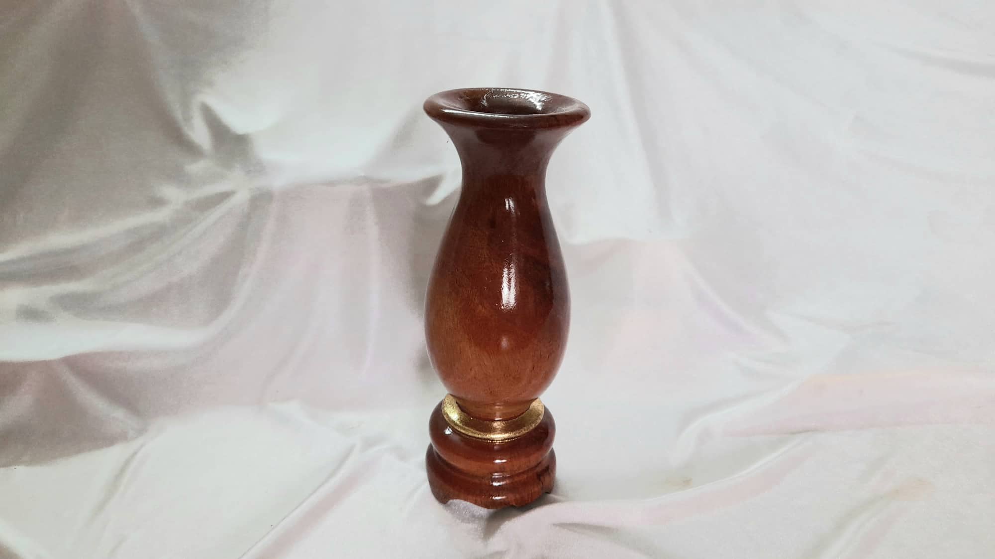 binh hoa thủy tiên gổ xà cừ