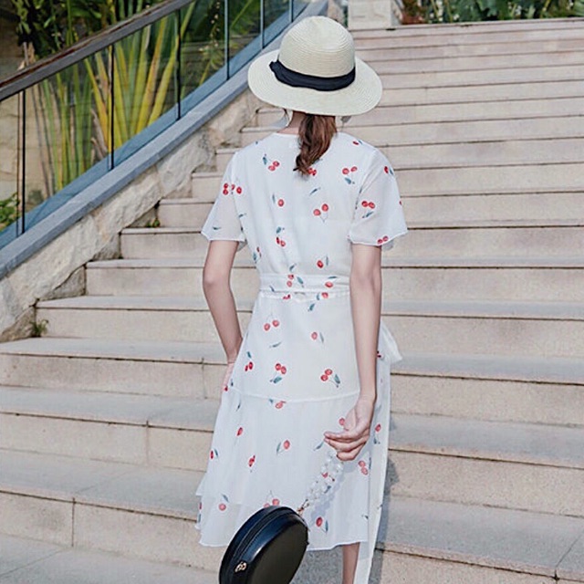 Đầm cherry đỏ đắp tà