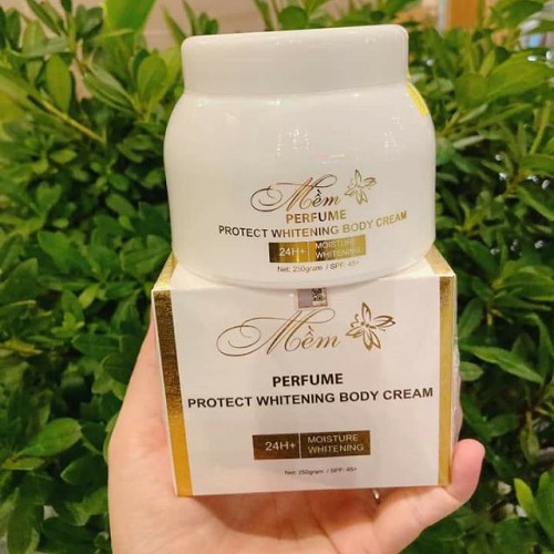 [CHÍNH HÃNG] kem body mềm nước hoa 2020 body mềm chữ A cosmetic body mềm Phương Anh