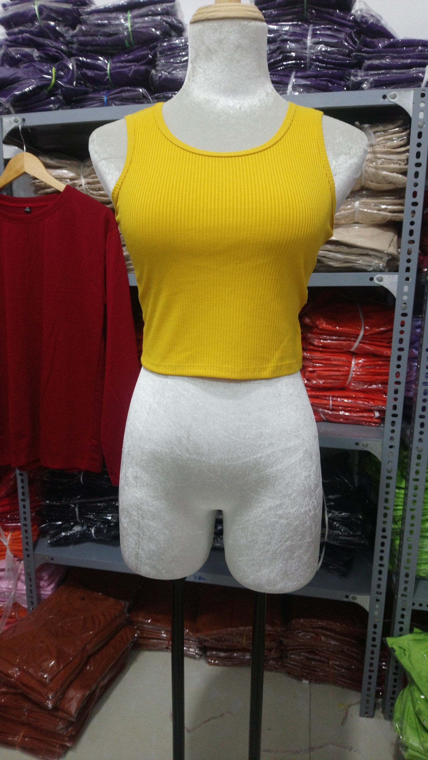 Áo Thun Croptop 2 Dây Croptop 3 Lỗ Basic Chất Liệu Thu Gân Dày 38kg - 55kg