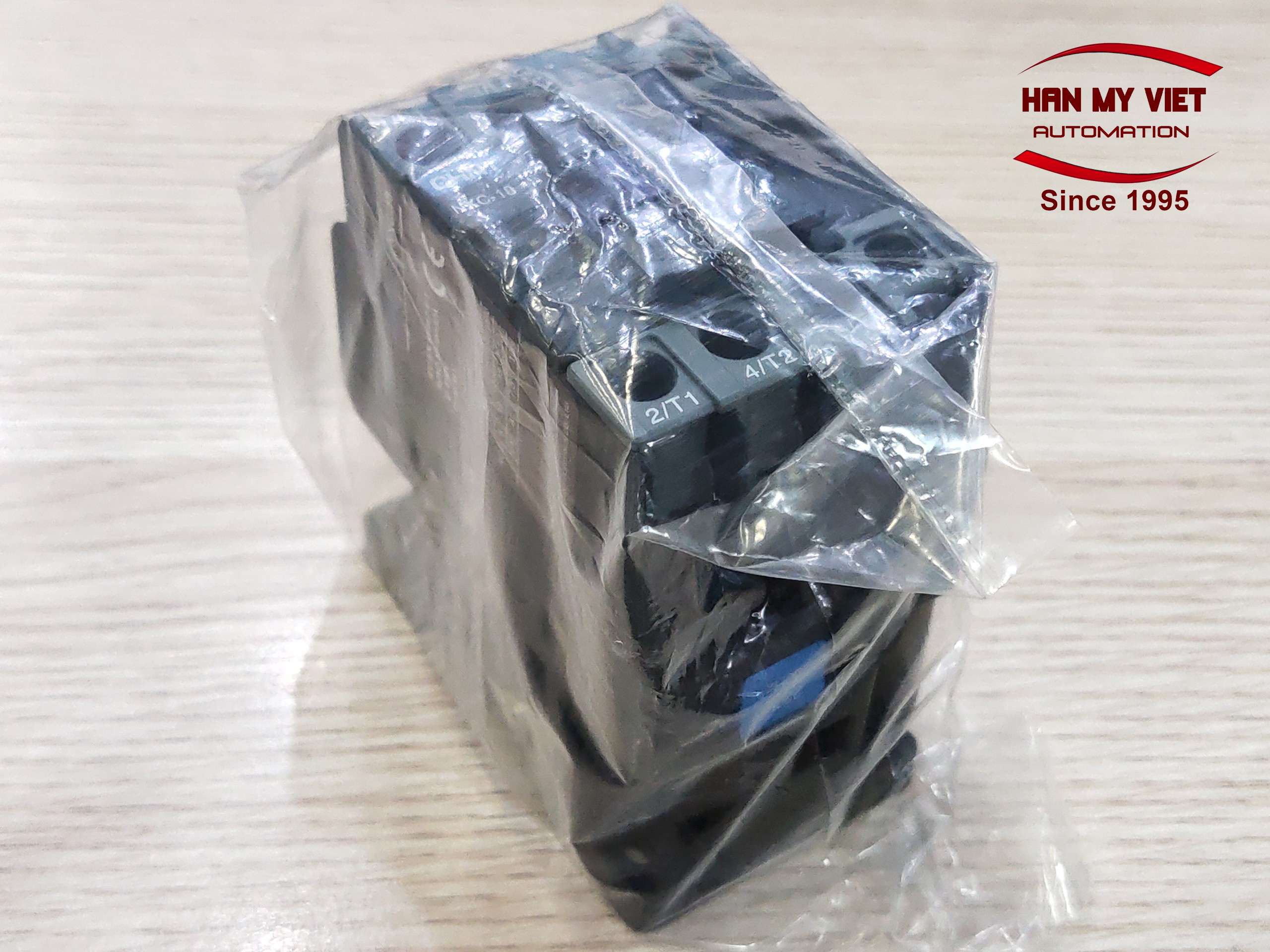Contactor khởi động từ 18A NXC-18 Chint