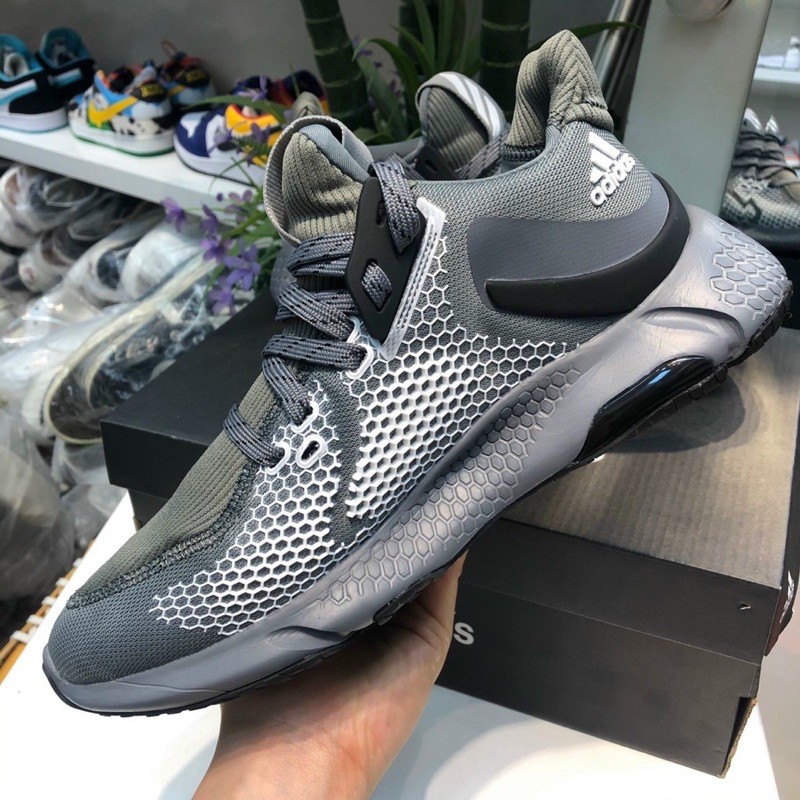 Giày thể thao sneaker alphabounce 2020 đen đốm trắng