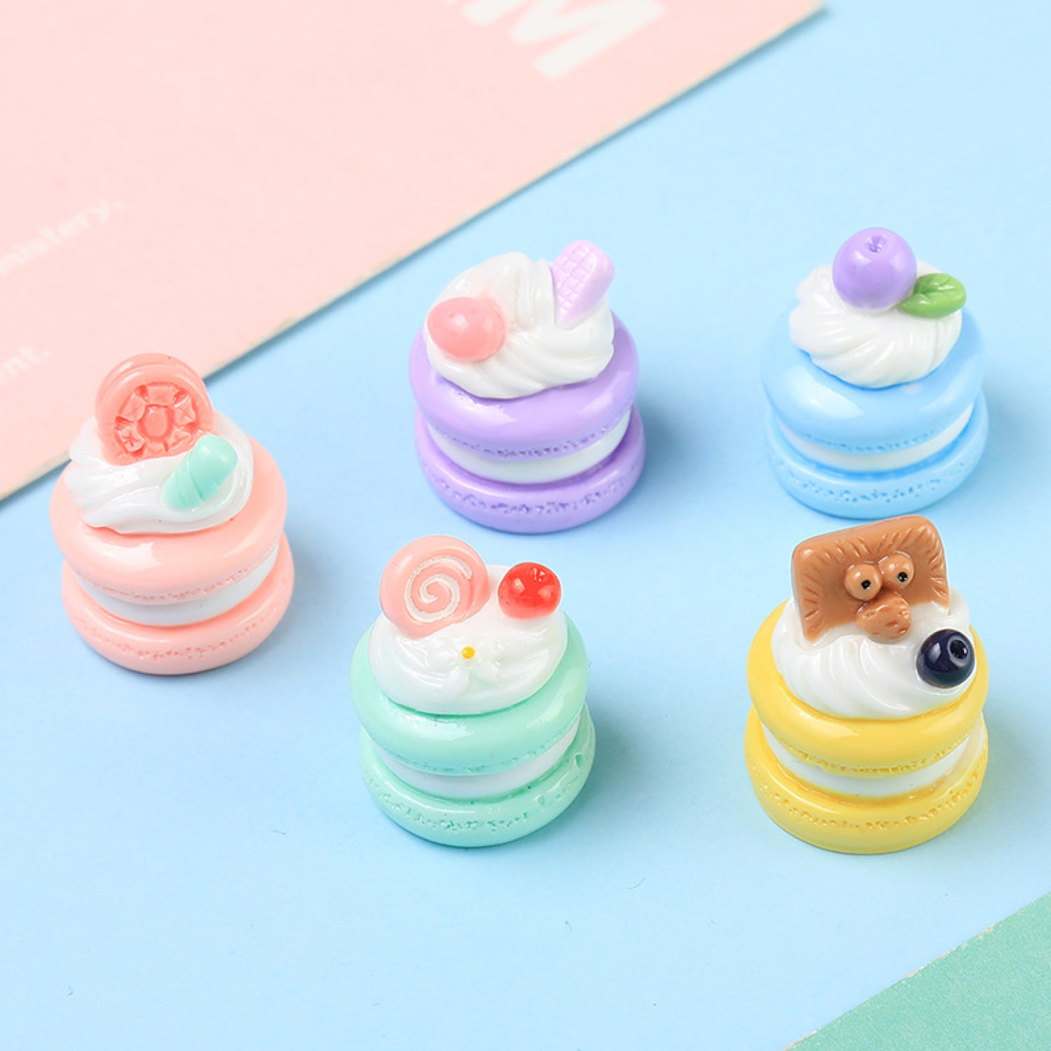 Mô hình bánh macaron kem trang trí nhà búp bê