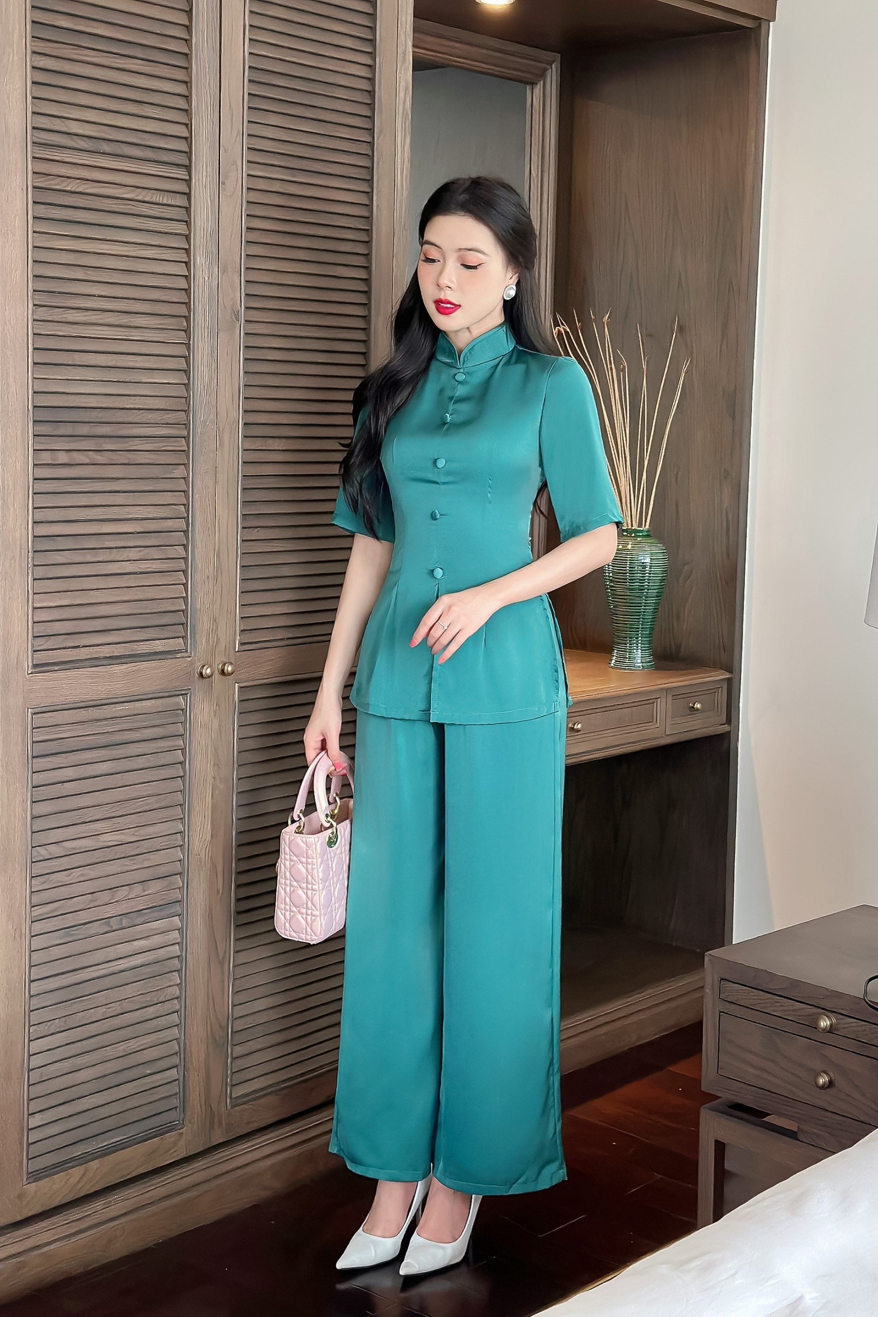 Đồ bộ đi lễ chùa set pháp phục nữ chất liệu lụa cao cấp - Pháp phục Mộc Lâm - PP19