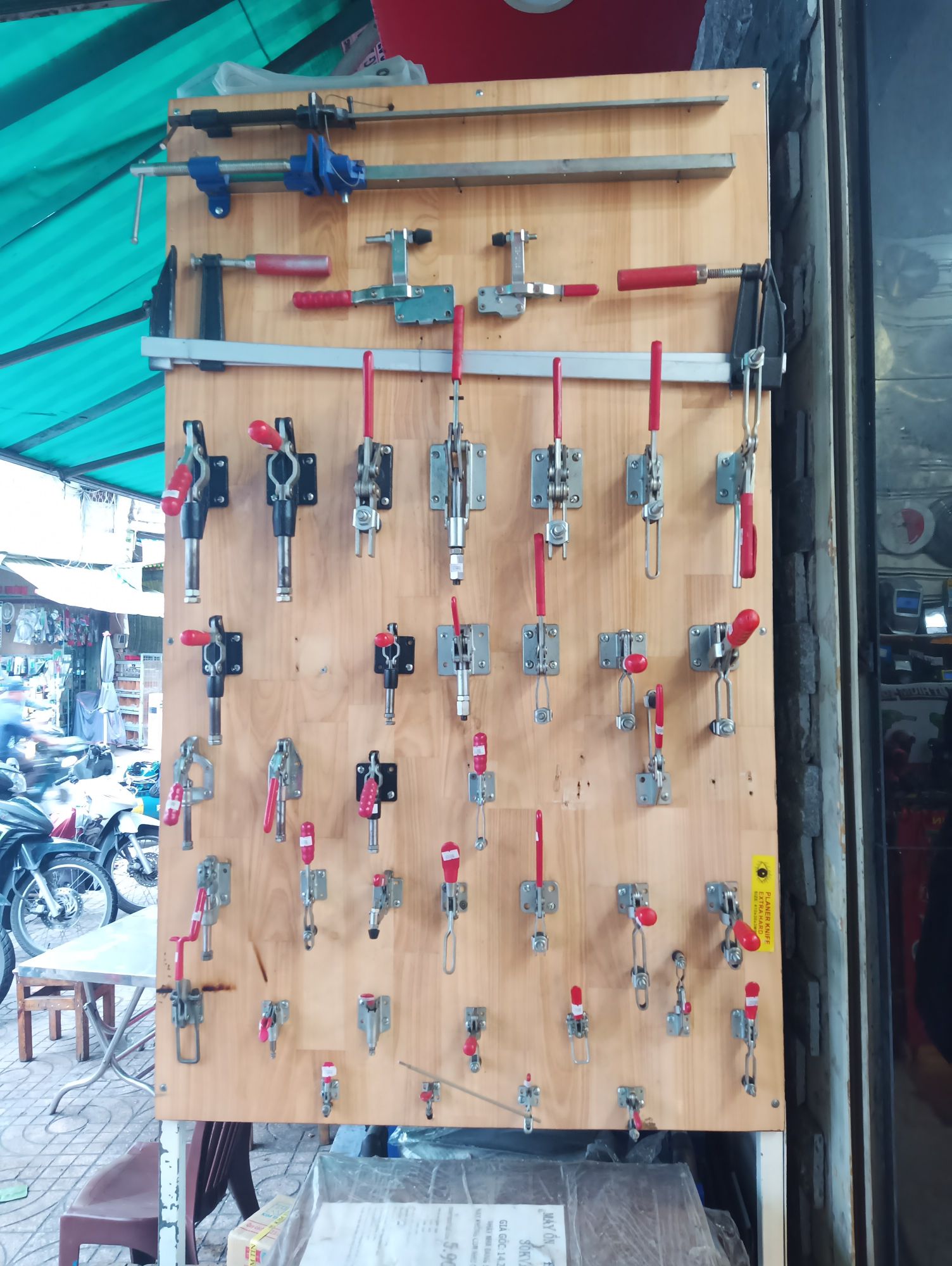 Kẹp gỗ ,sập thẳng giữ gỗ chắc chắn GH-101-B (Dụng cụ làm mộc)