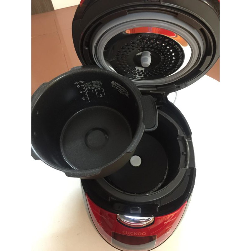 [Trả góp 0%]Nồi cơm điện cuckoo 1 lít CRP N0680SR