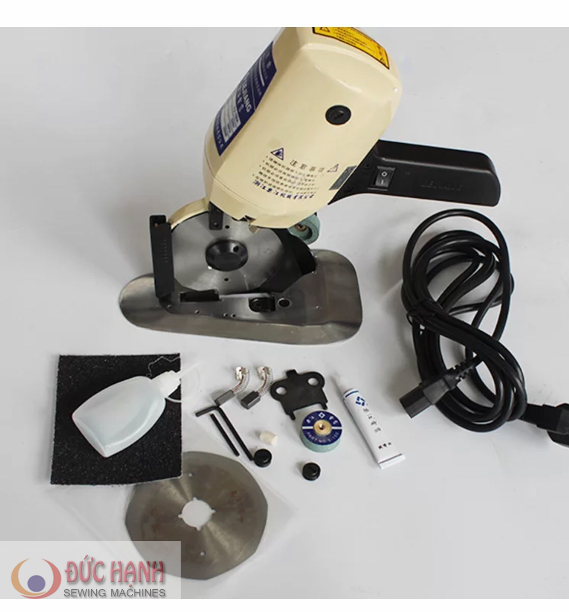Máy cắt vải cầm tay LeJiang 100-110