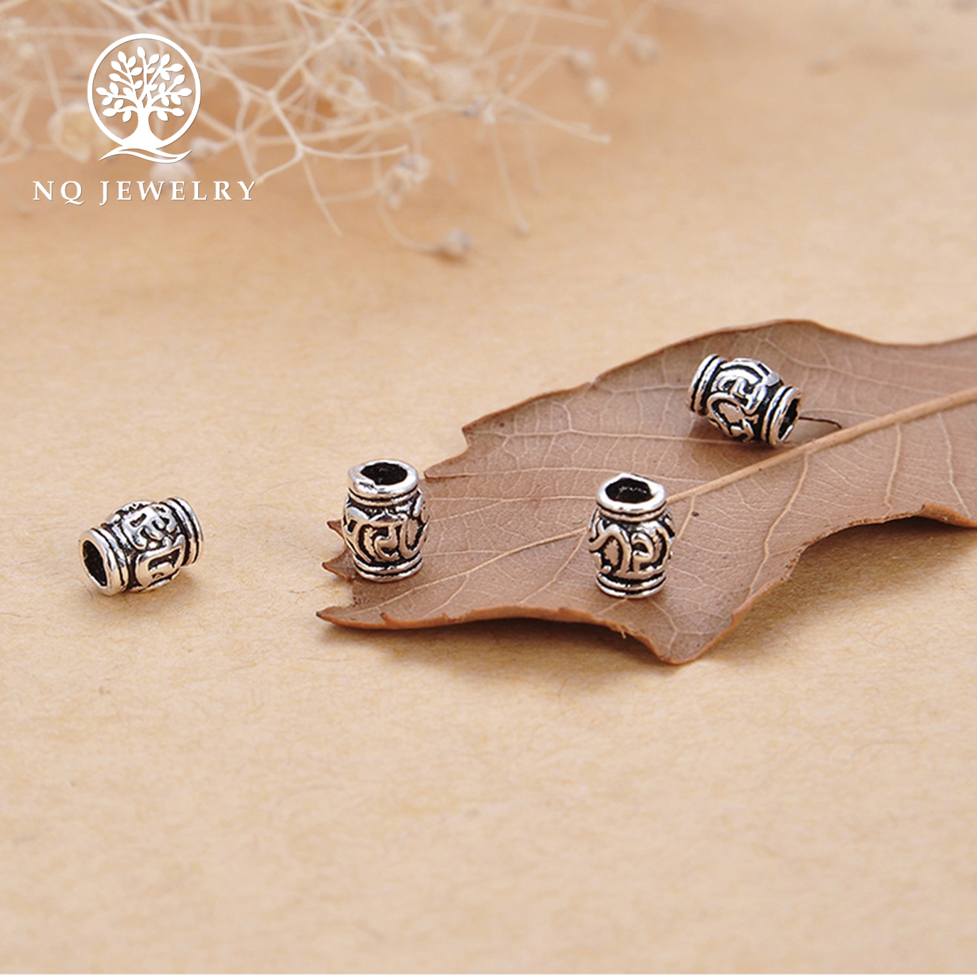 [HCM]Charm chặn hạt lục tự đại minh chú - NQ Jewelry
