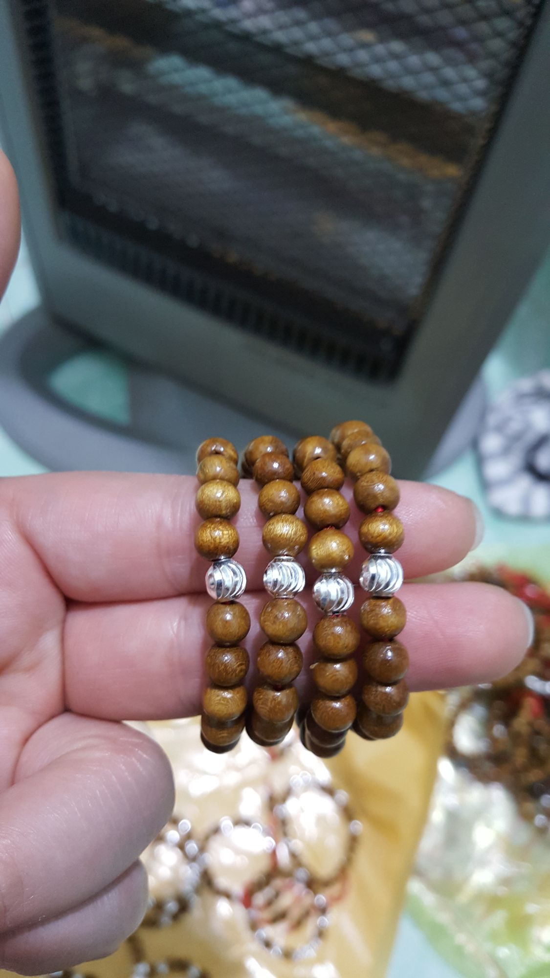Vòng dâu tằm 1 bi bạc